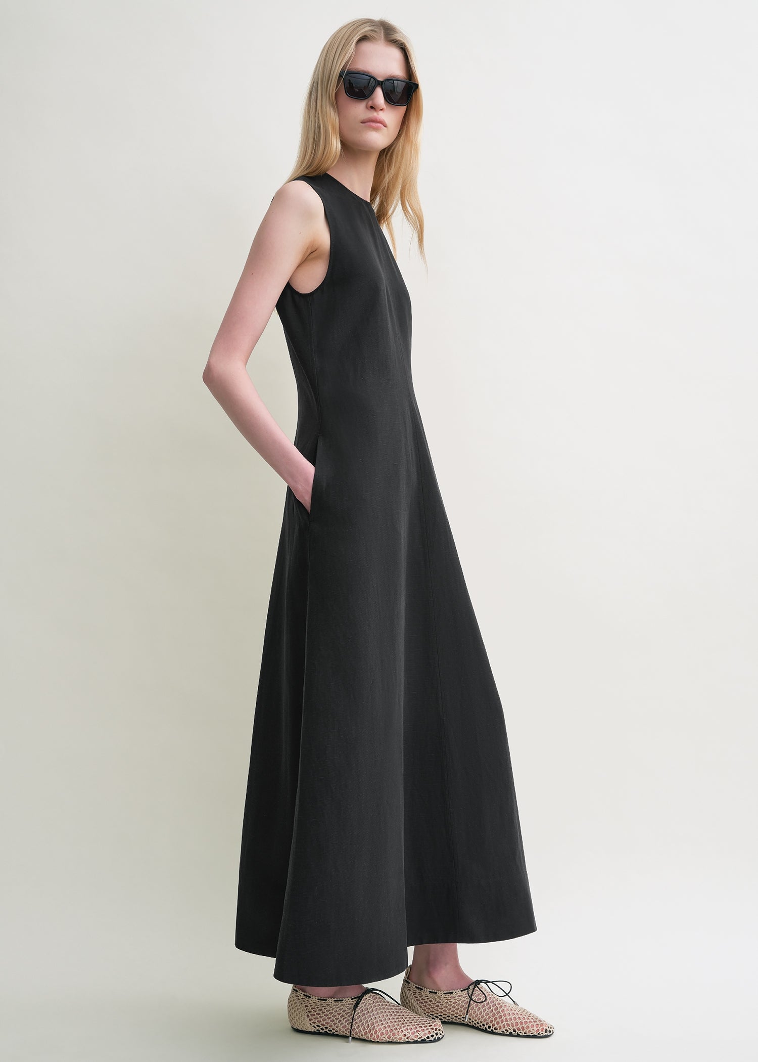 FLUID SUMMER DRESS