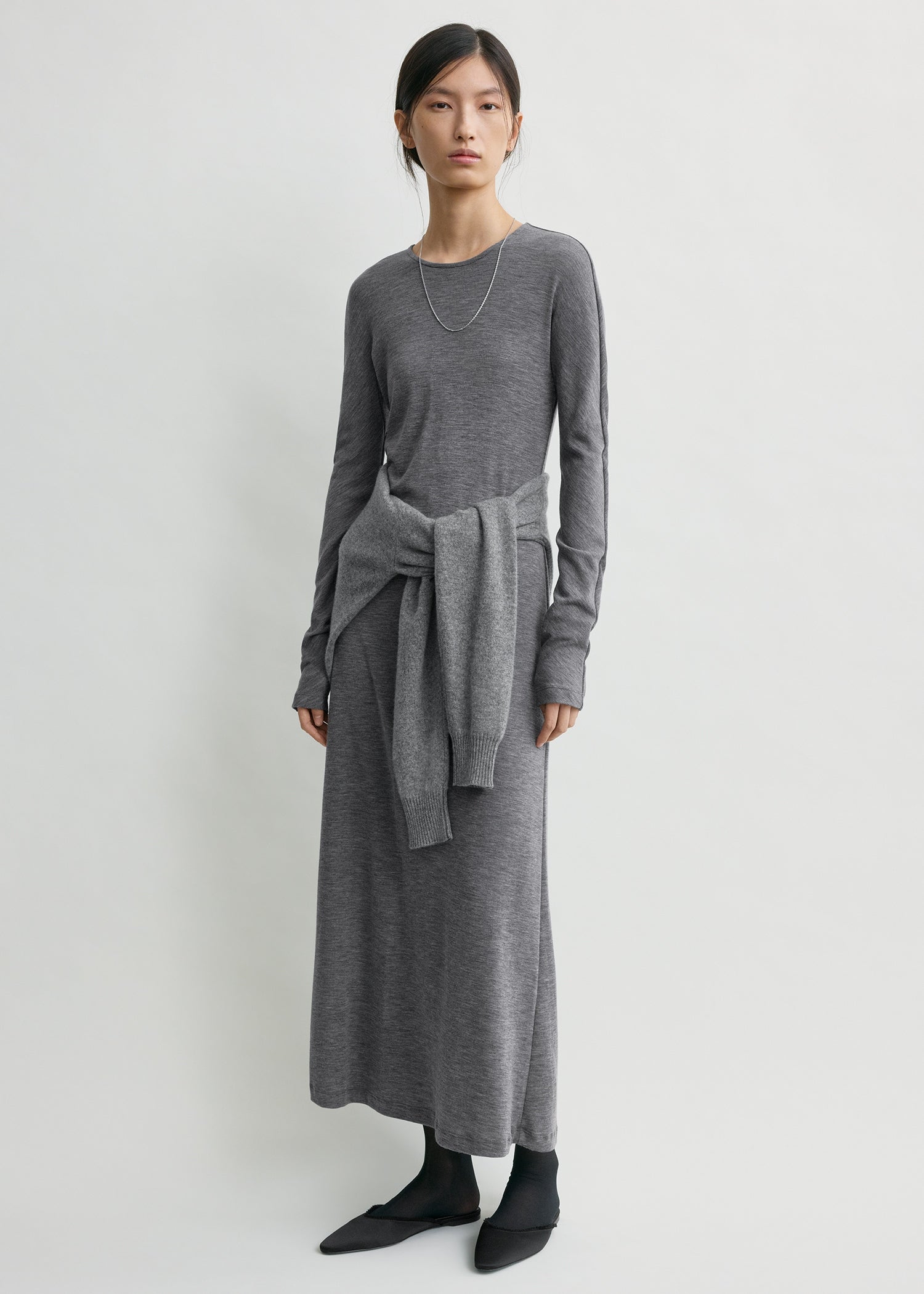 LONG-SLEEVE EVERYDAY DRESS