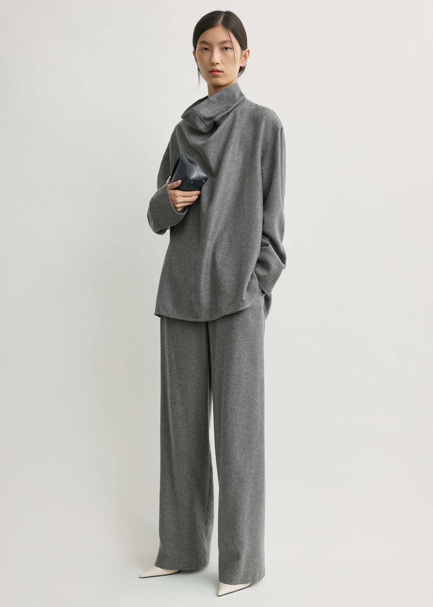 FUNNEL-NECK FLANNEL TOP
