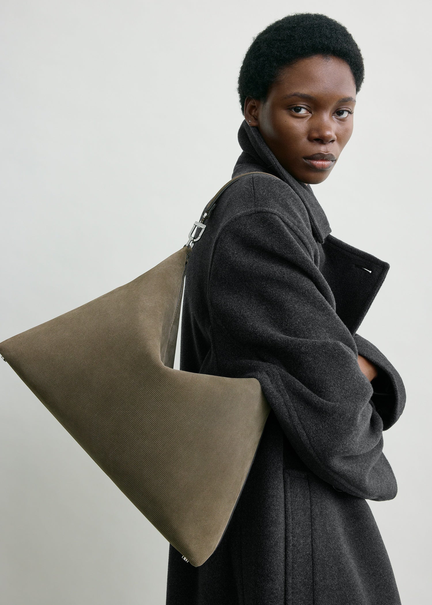 MEDIUM BEVEL CORD-SUEDE BAG