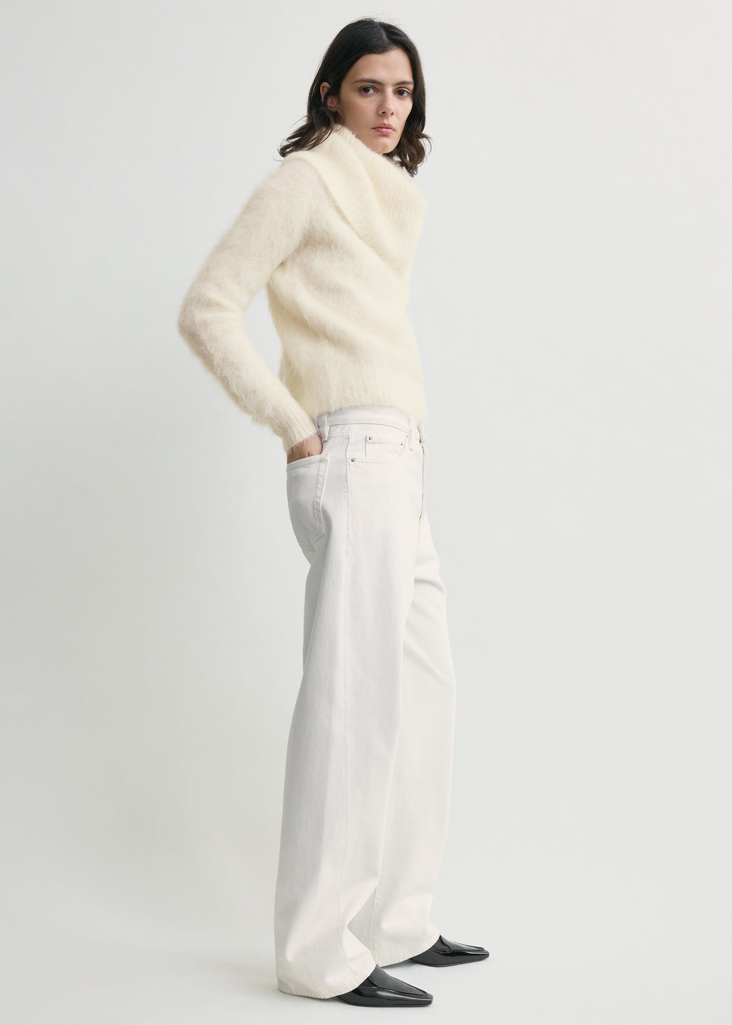 FUNNEL ALPACA-BLEND KNIT