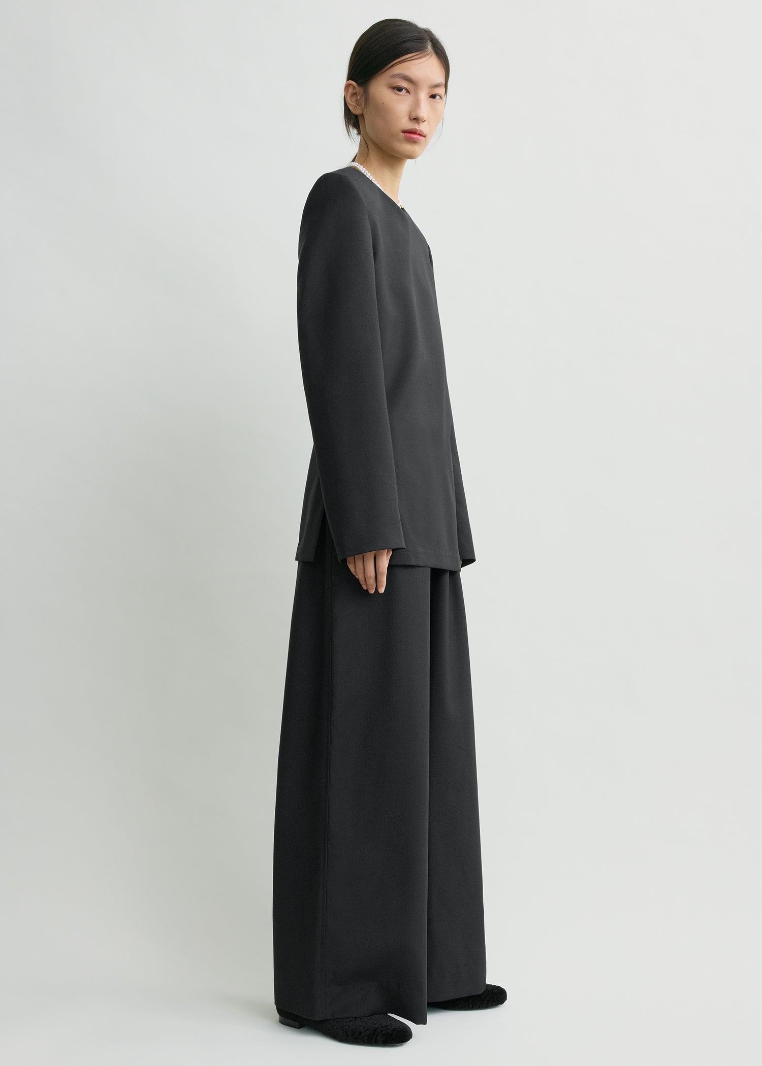 TAILORED DINNER BLOUSE