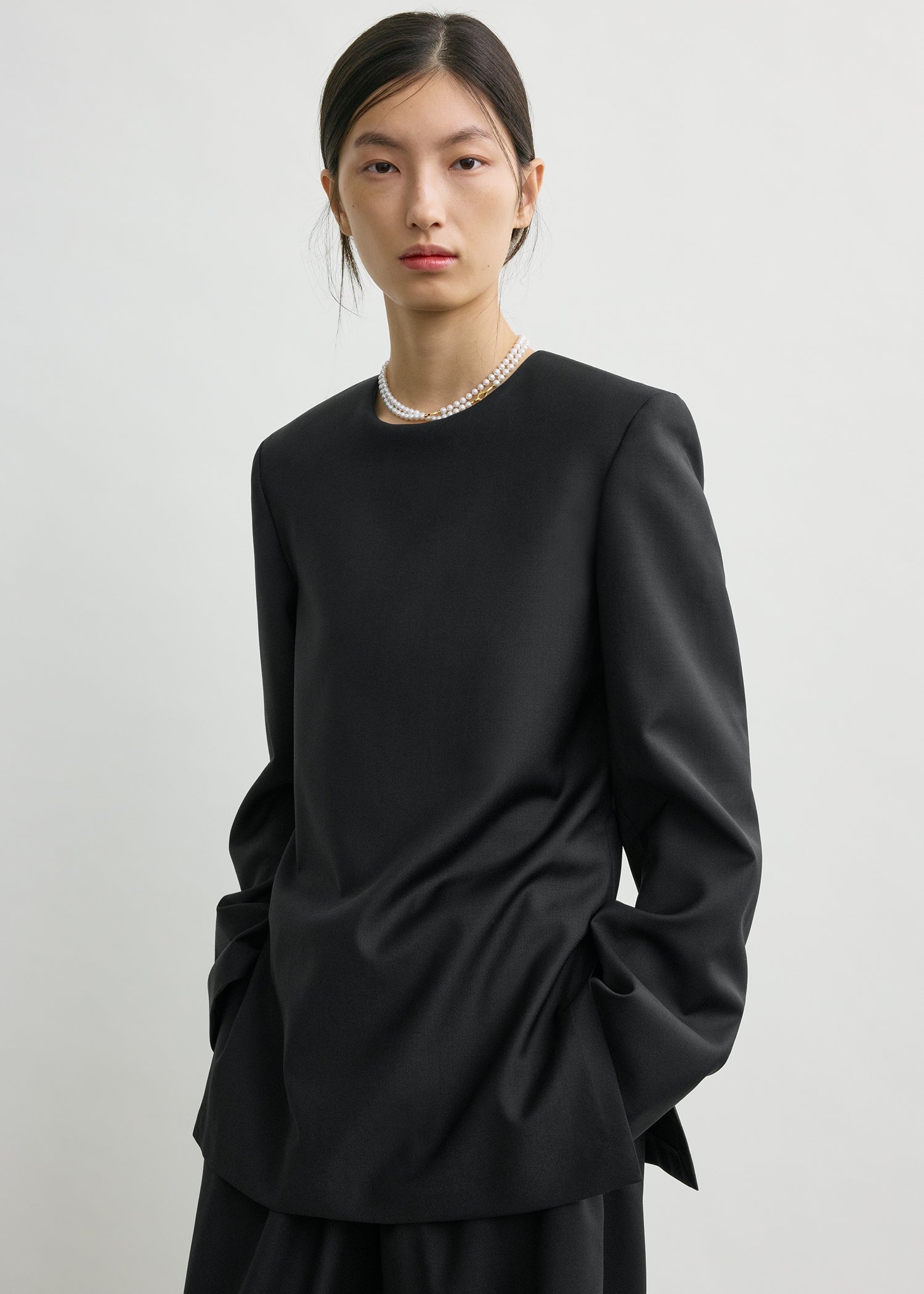 TAILORED DINNER BLOUSE
