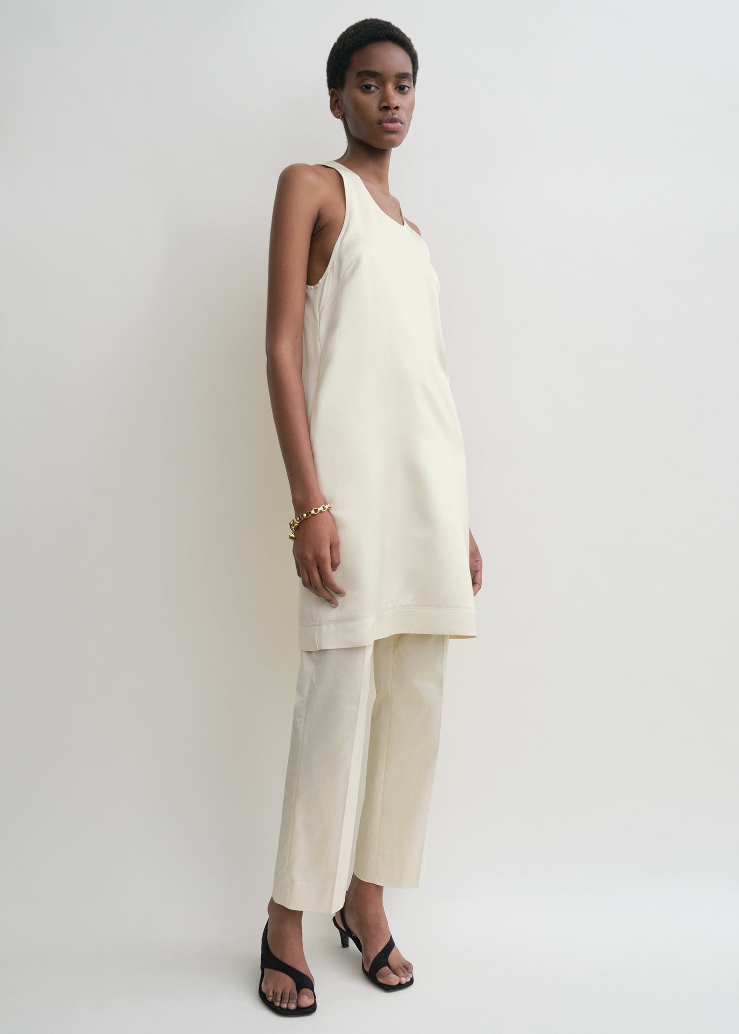 SCOOP-NECK DRESS