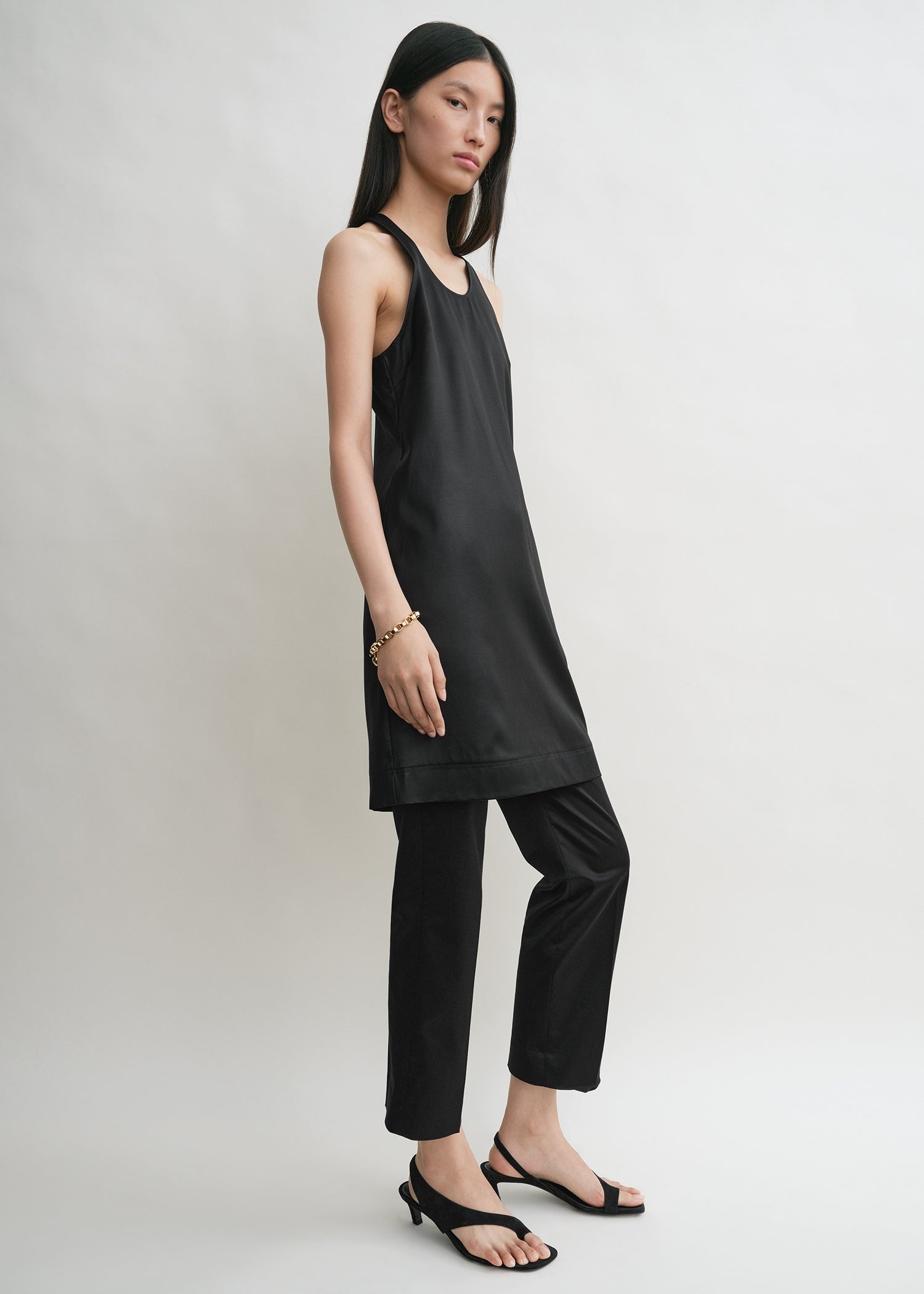 SCOOP-NECK DRESS