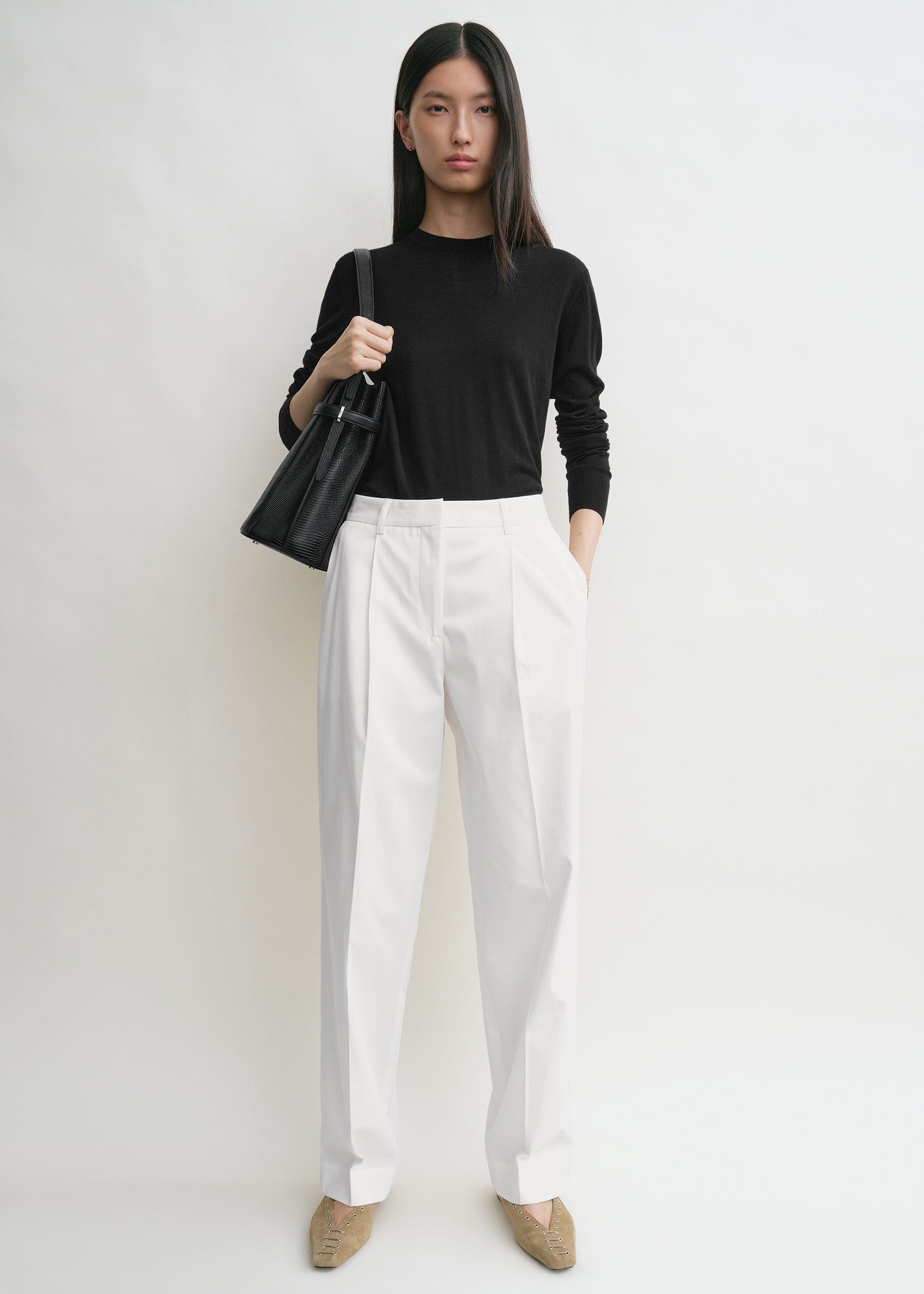 SLANTED POCKET TROUSERS