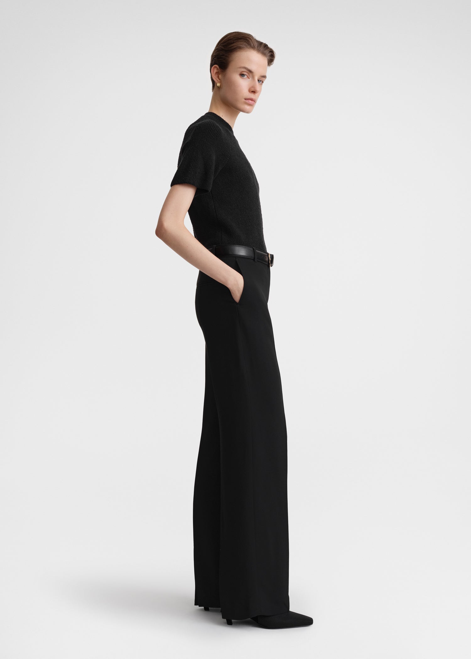 RELAXED STRAIGHT TROUSERS