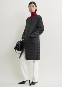 QUILTED COLLARLESS COAT