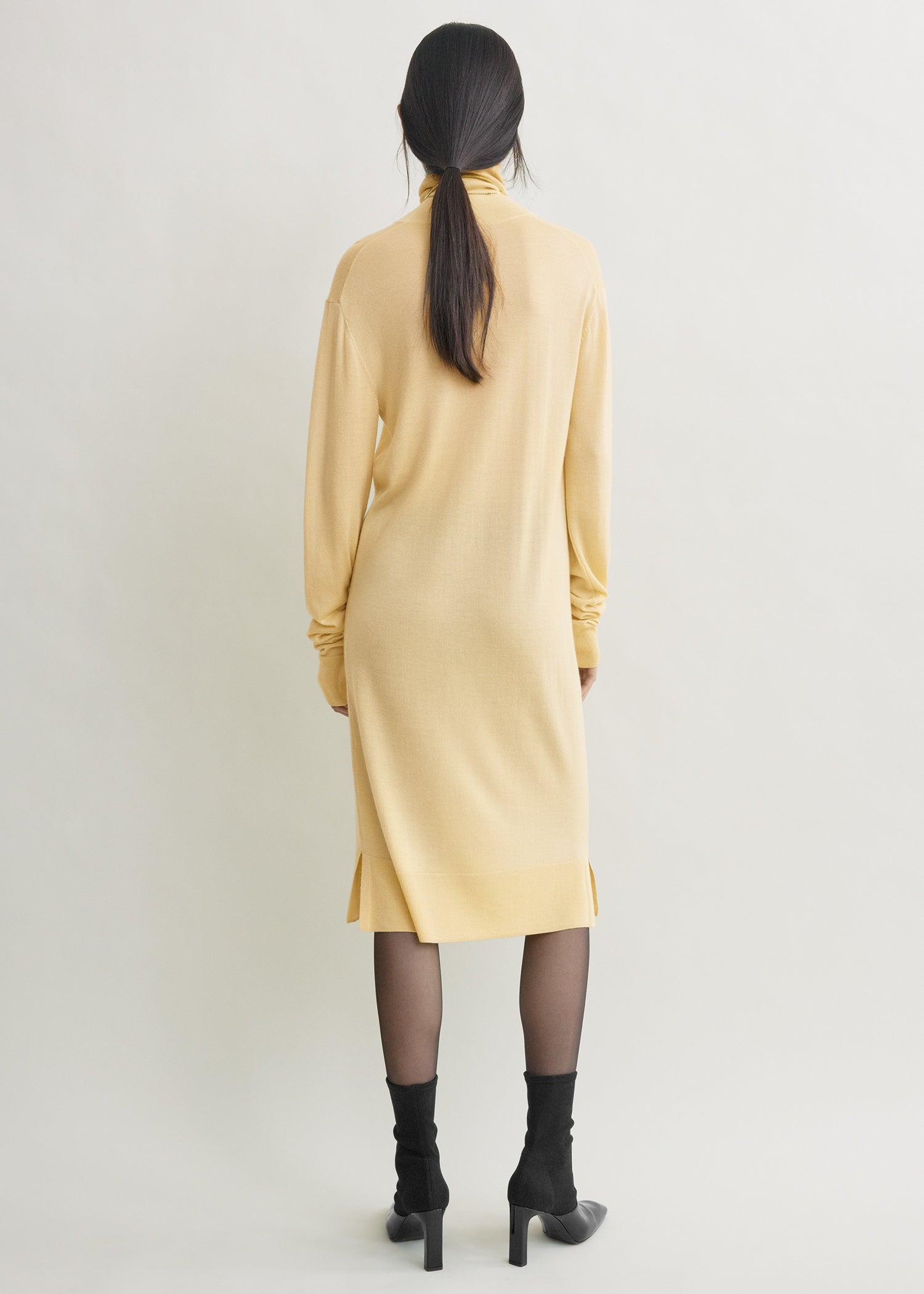 WINTER TURTLENECK DRESS