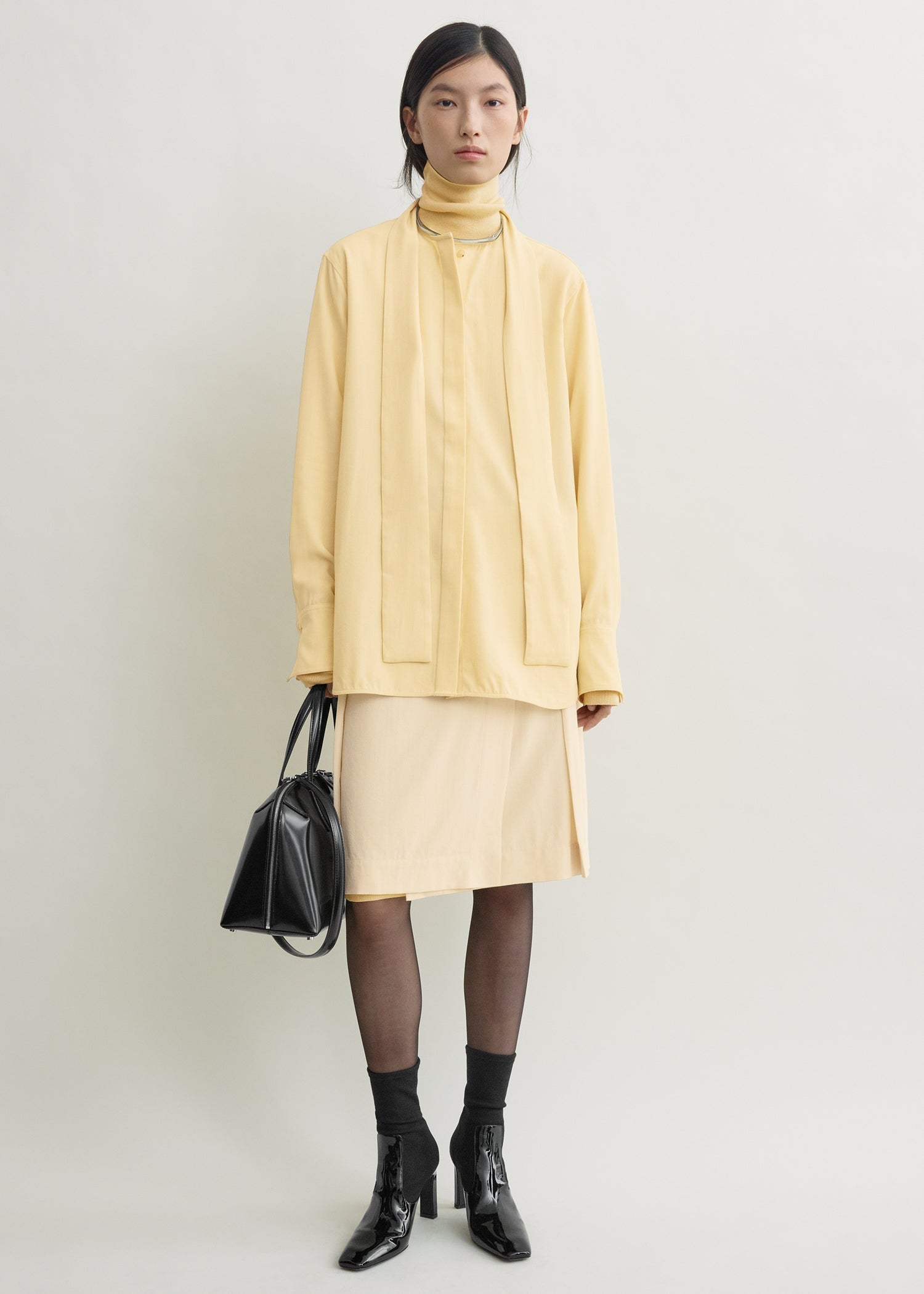 LONG SCARF BLOUSE
