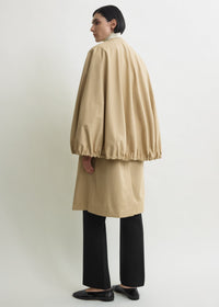 DETACHABLE CAPE COAT