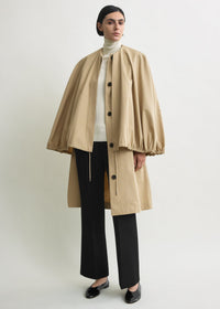 DETACHABLE CAPE COAT