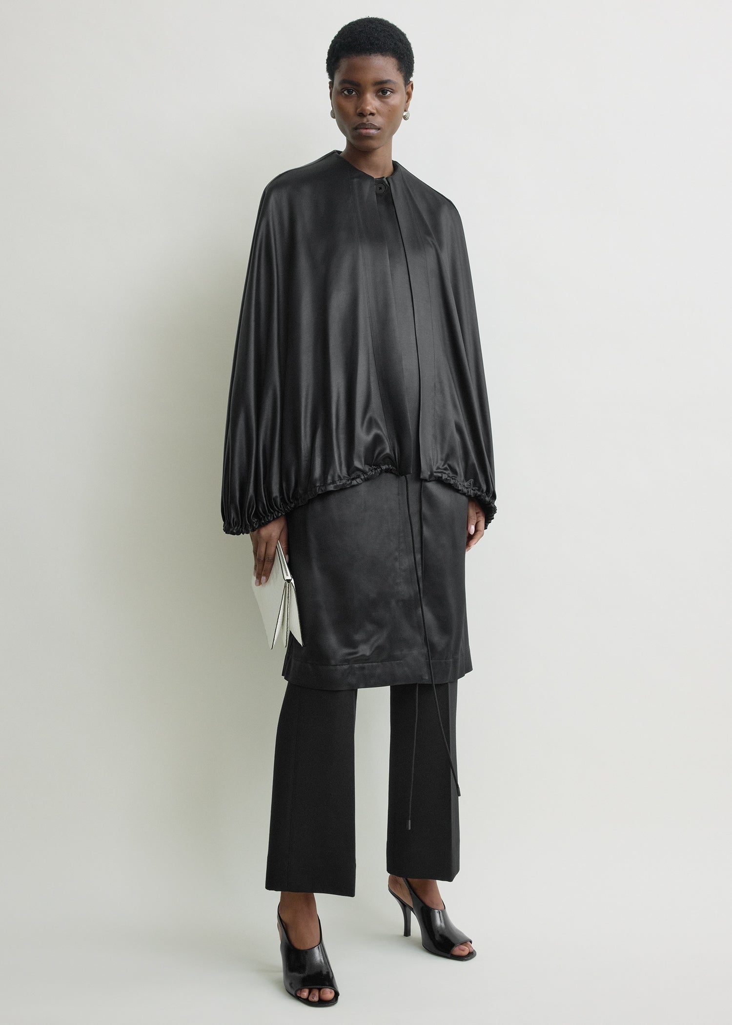DETACHABLE CAPE EVENING COAT