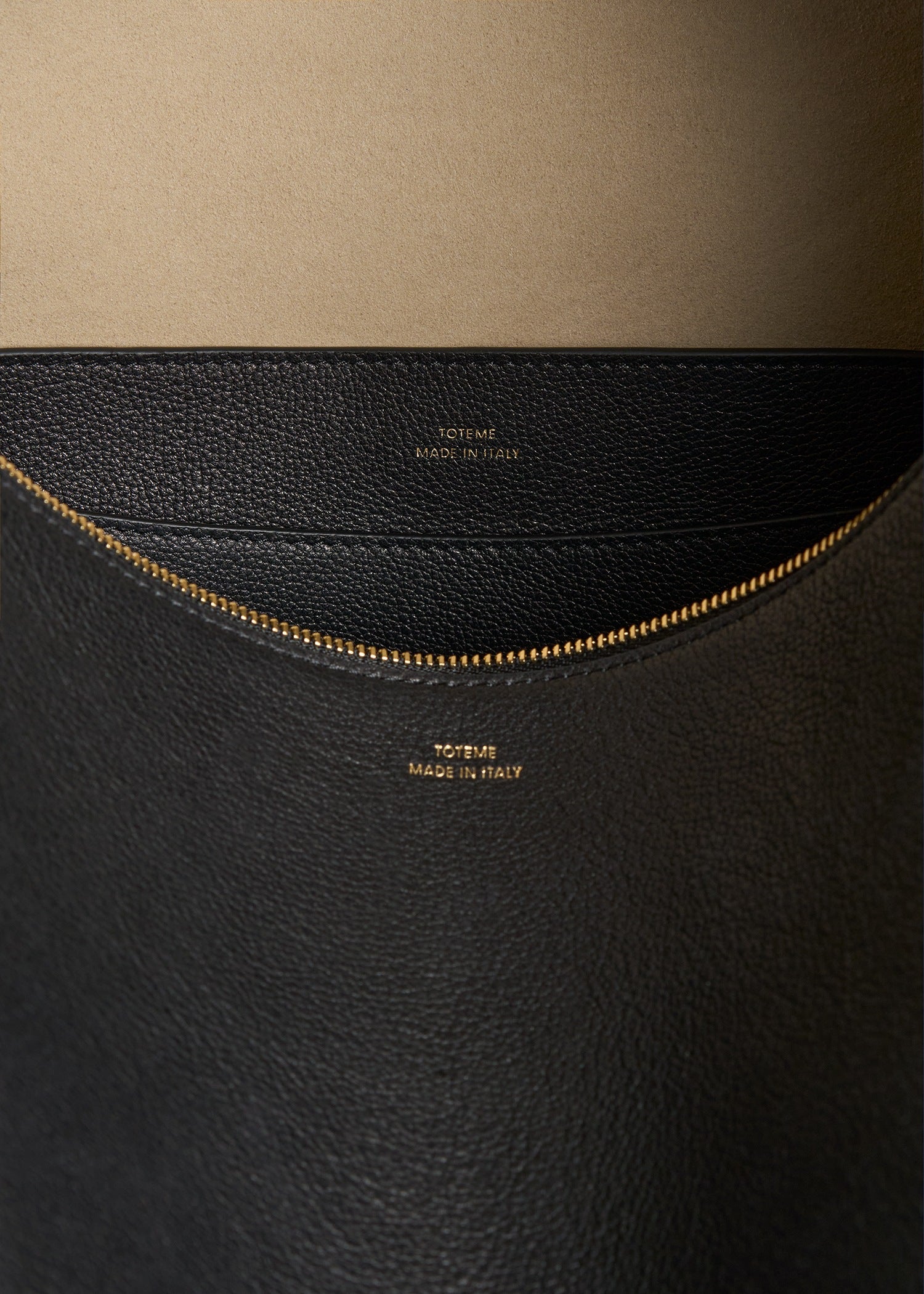 BEVEL GRAINED-LEATHER BAG