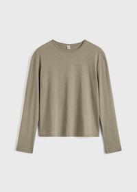 CLASSIC LONG-SLEEVE TEE