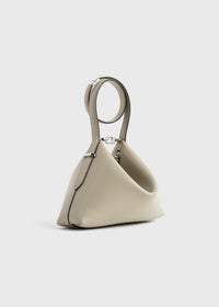 BEVEL LEATHER WRISTLET