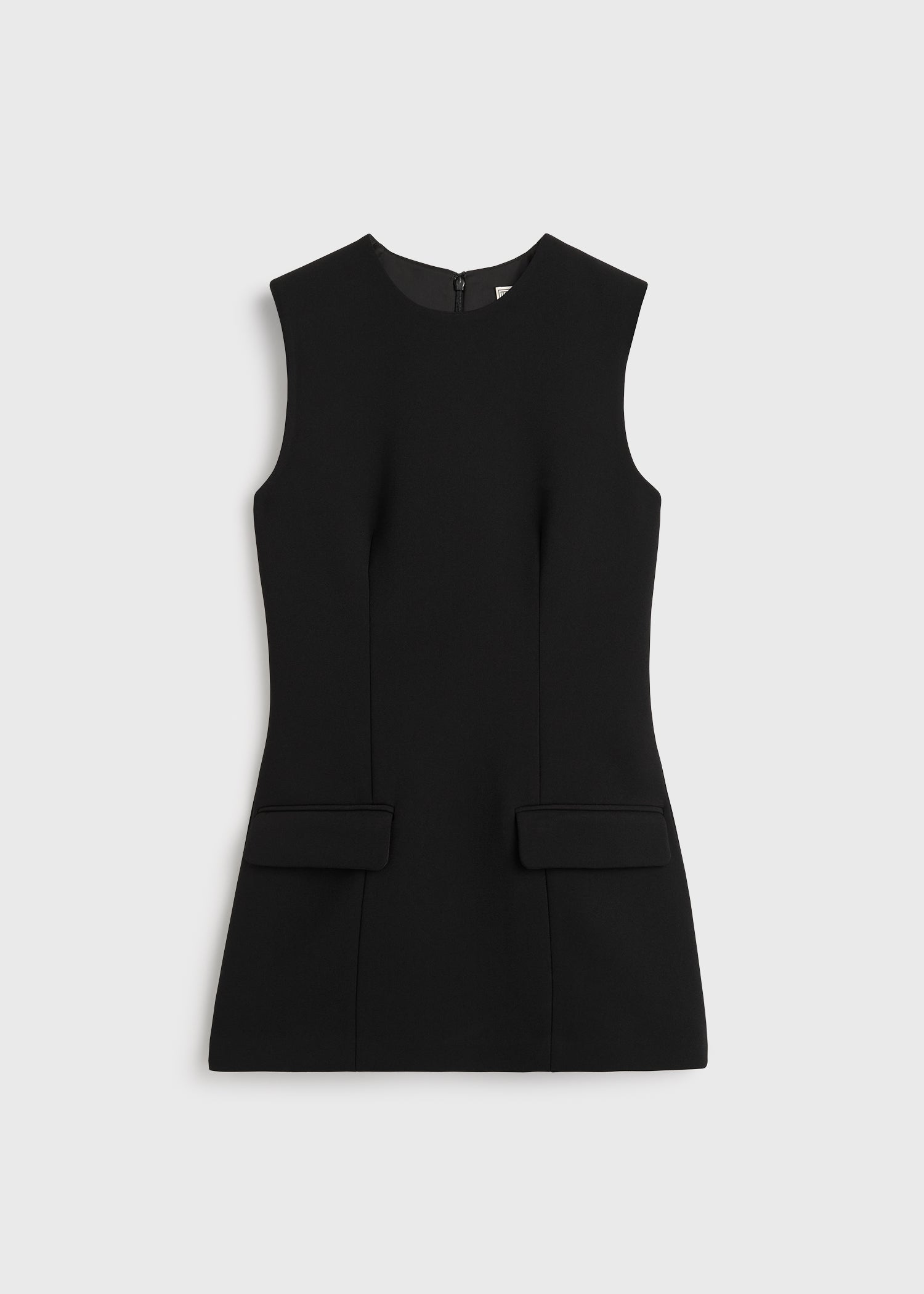 SLEEVELESS POCKET TOP