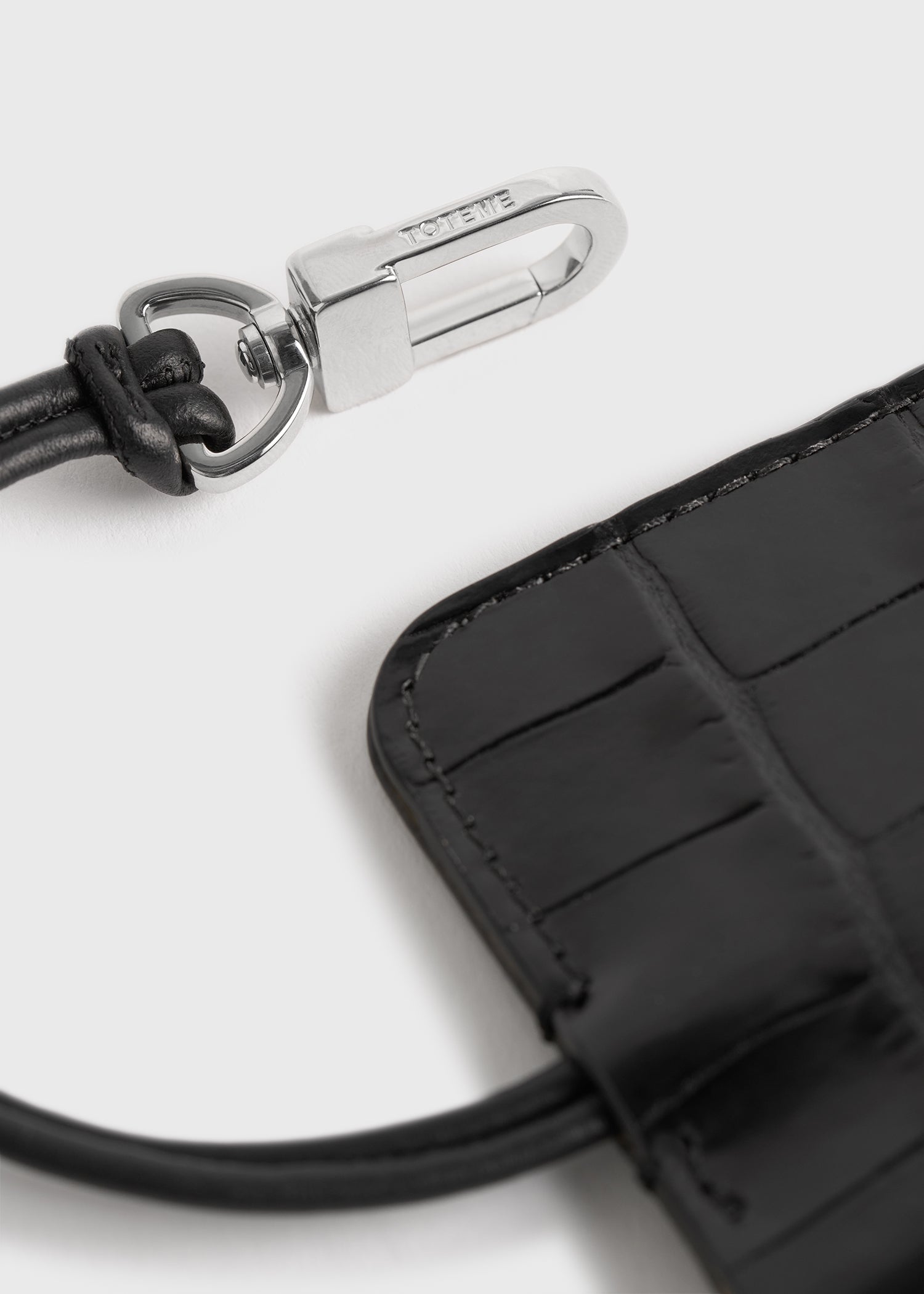 CROCO-EMBOSSED KEYRING