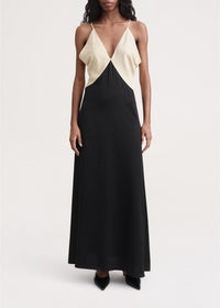 Robe longue Cami drapé en satin - Black & Bleached Sand