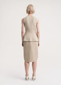Slim-fitting sleeveless knit T-shirt - Beige