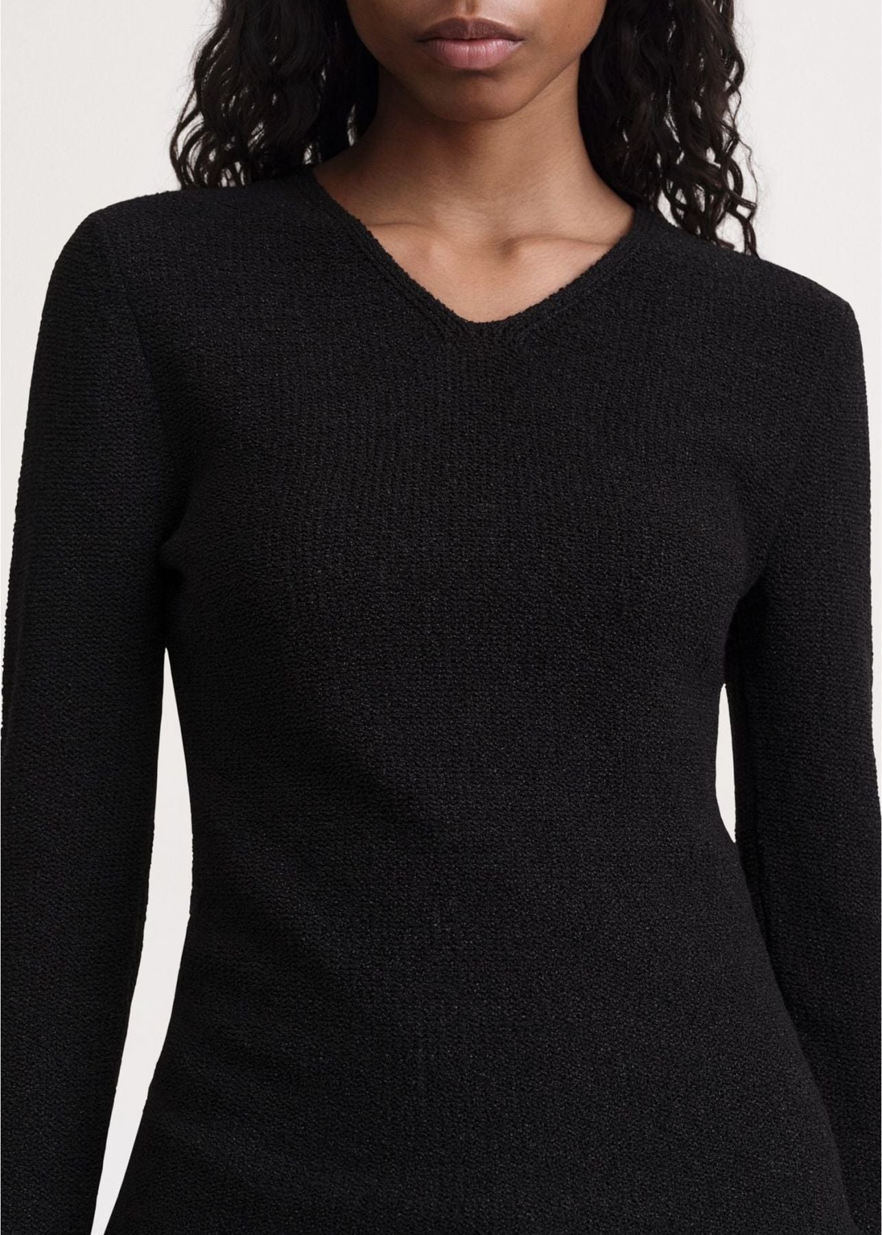 Pull à col V cintré - Black