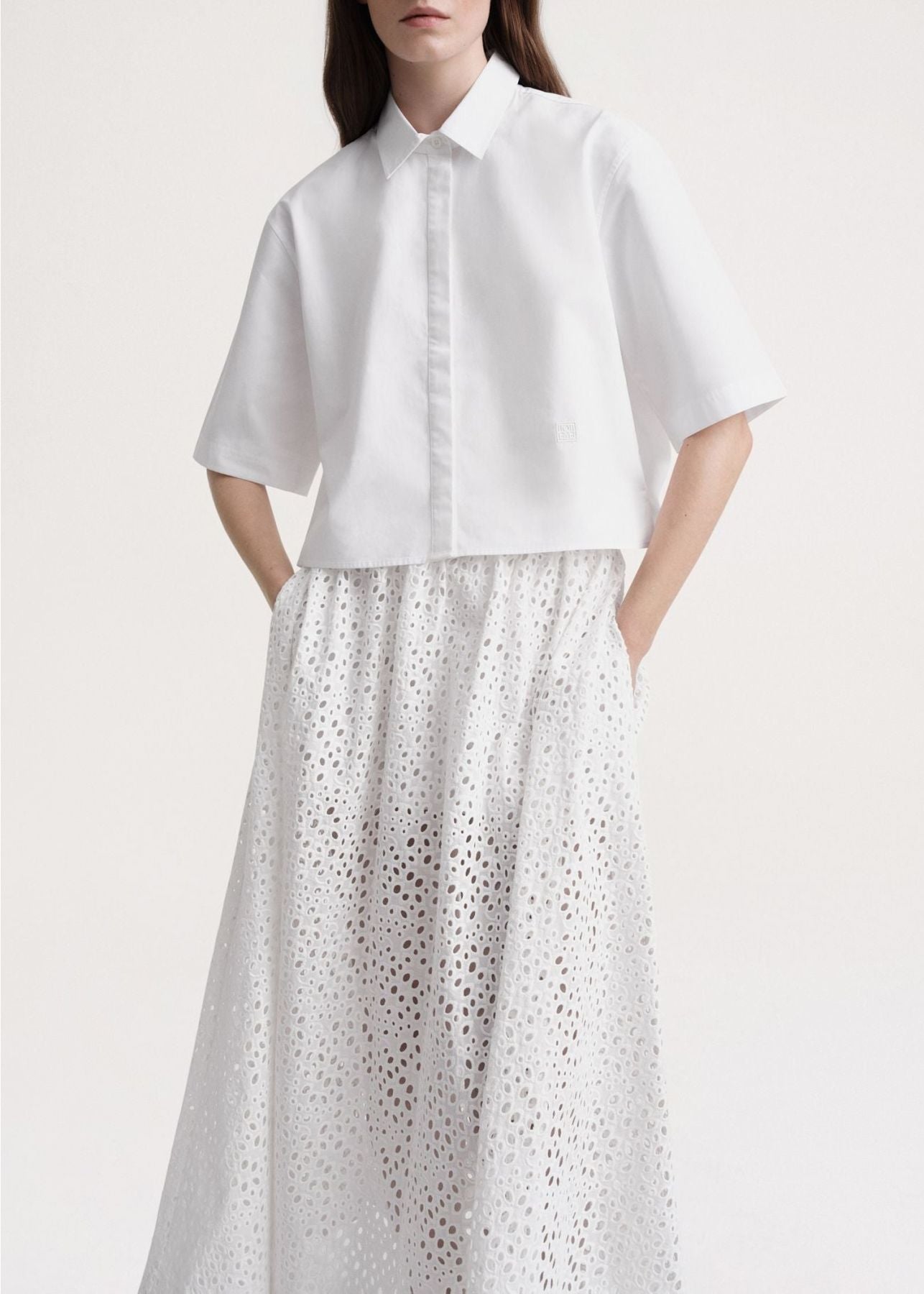 Jupe midi en broderie anglaise - White