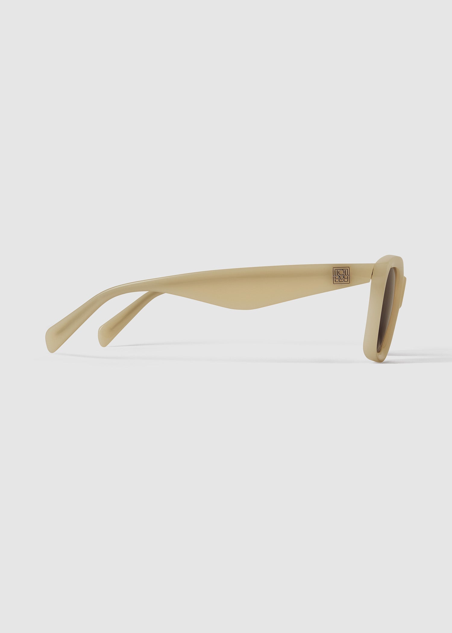 THE CLASSICS SUNGLASSES