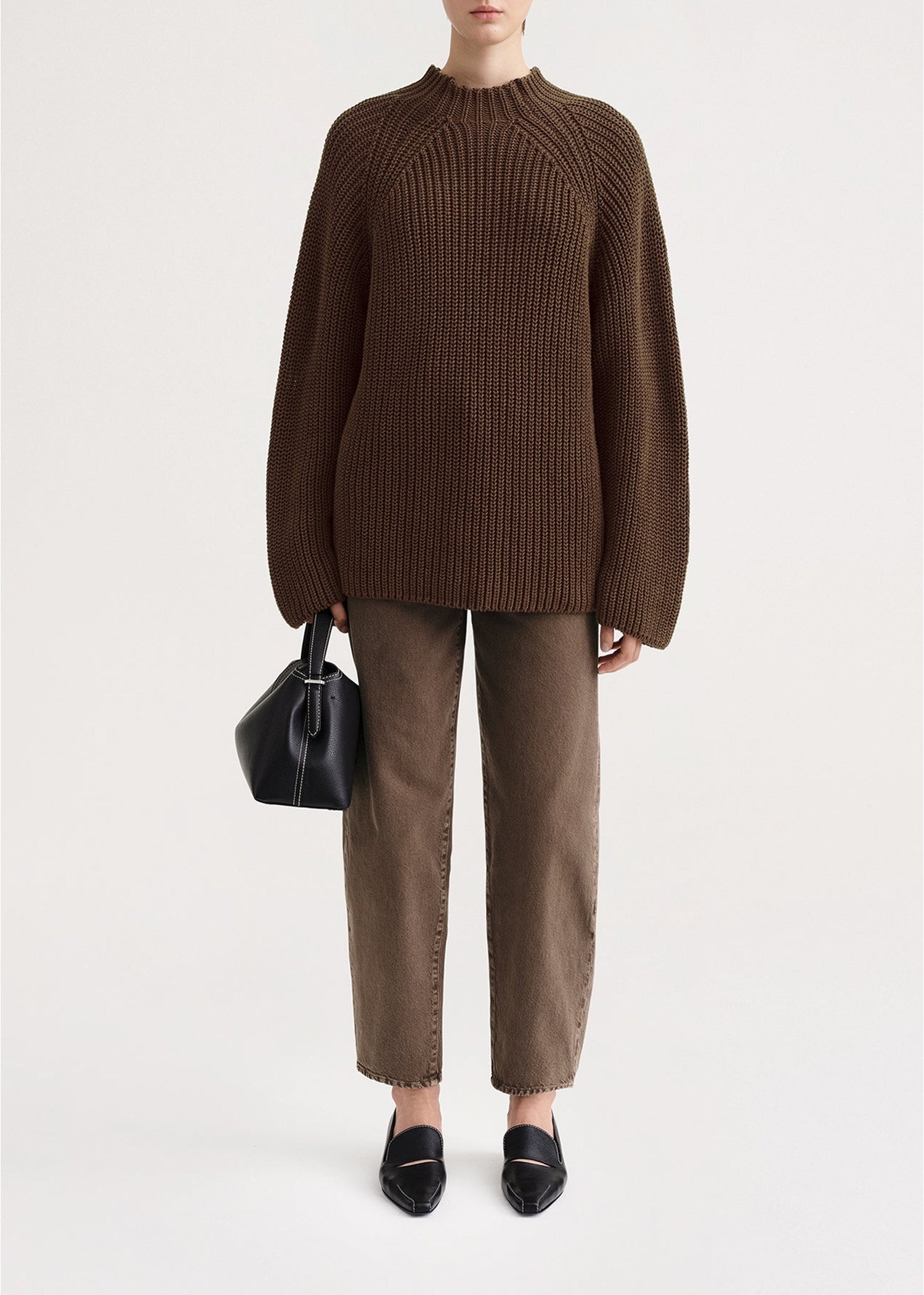 Pull à col cheminée en lin - Mocha