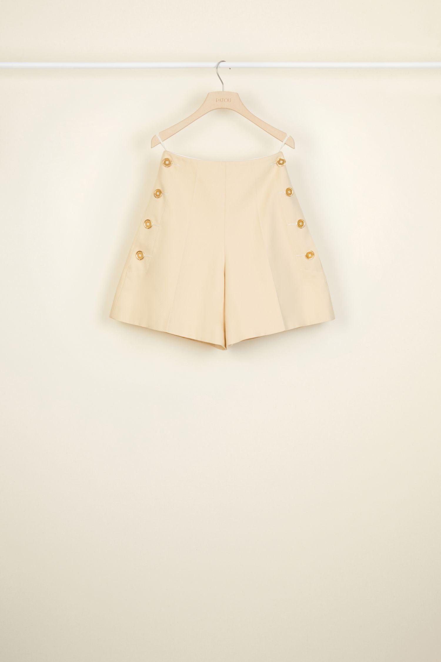 High-waisted cotton shorts - Vanilla