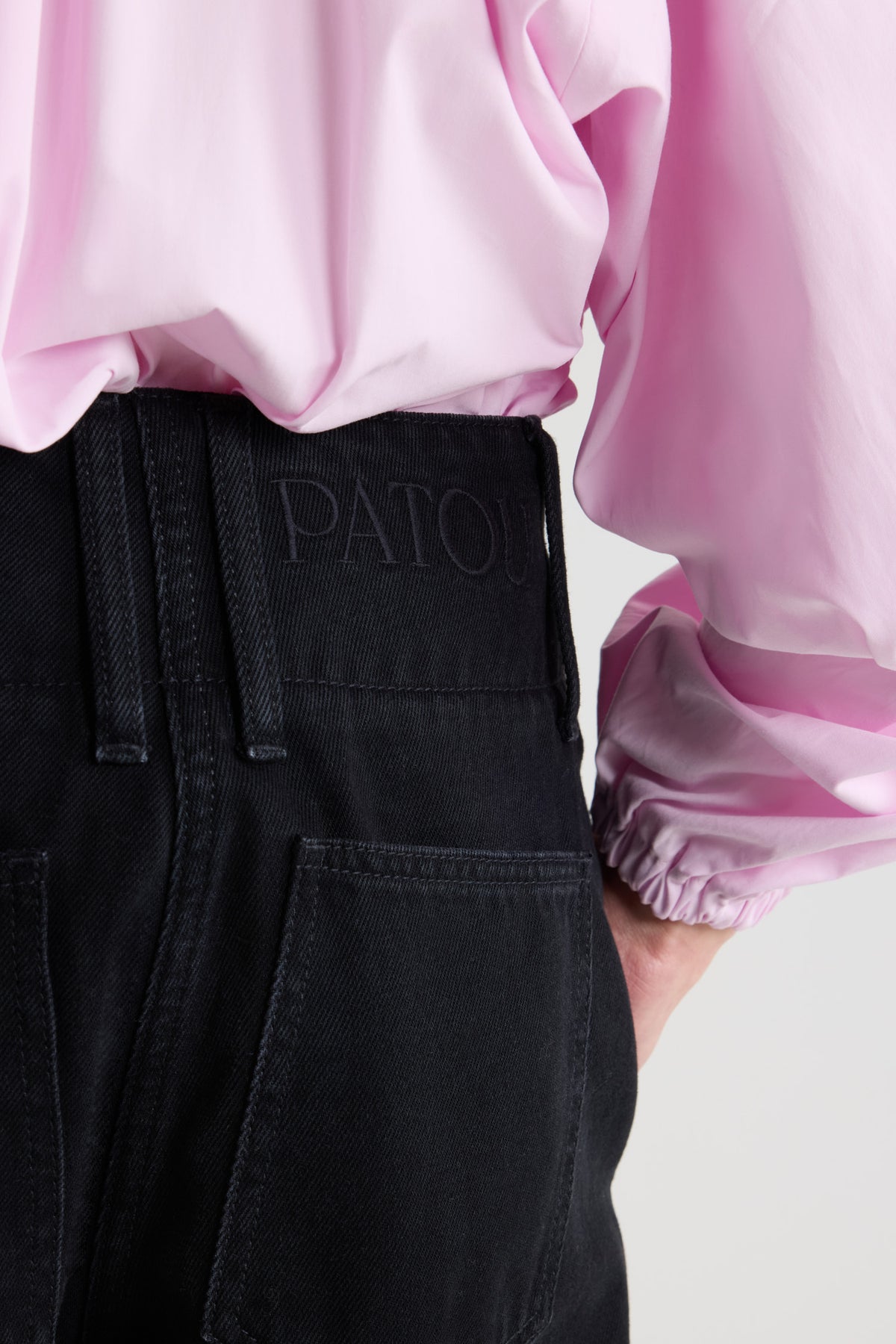 Khol Stone / Pantalon à ceinture large en denim de coton bio