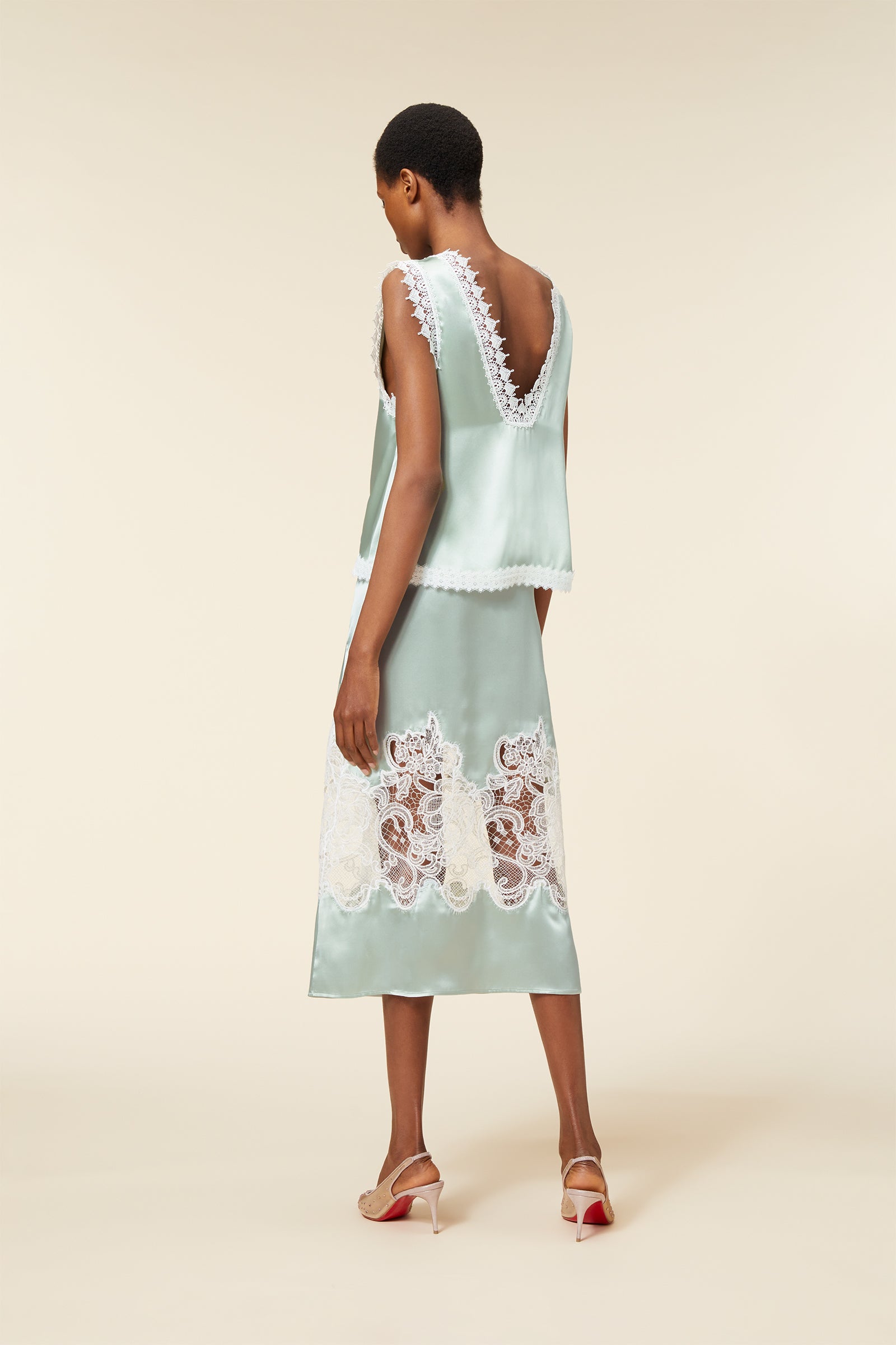 Blue / LACE CAMISOLE TOP