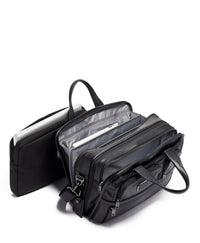 Alpha expandable briefcase in leather - Black