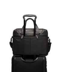 Alpha expandable briefcase in leather - Black