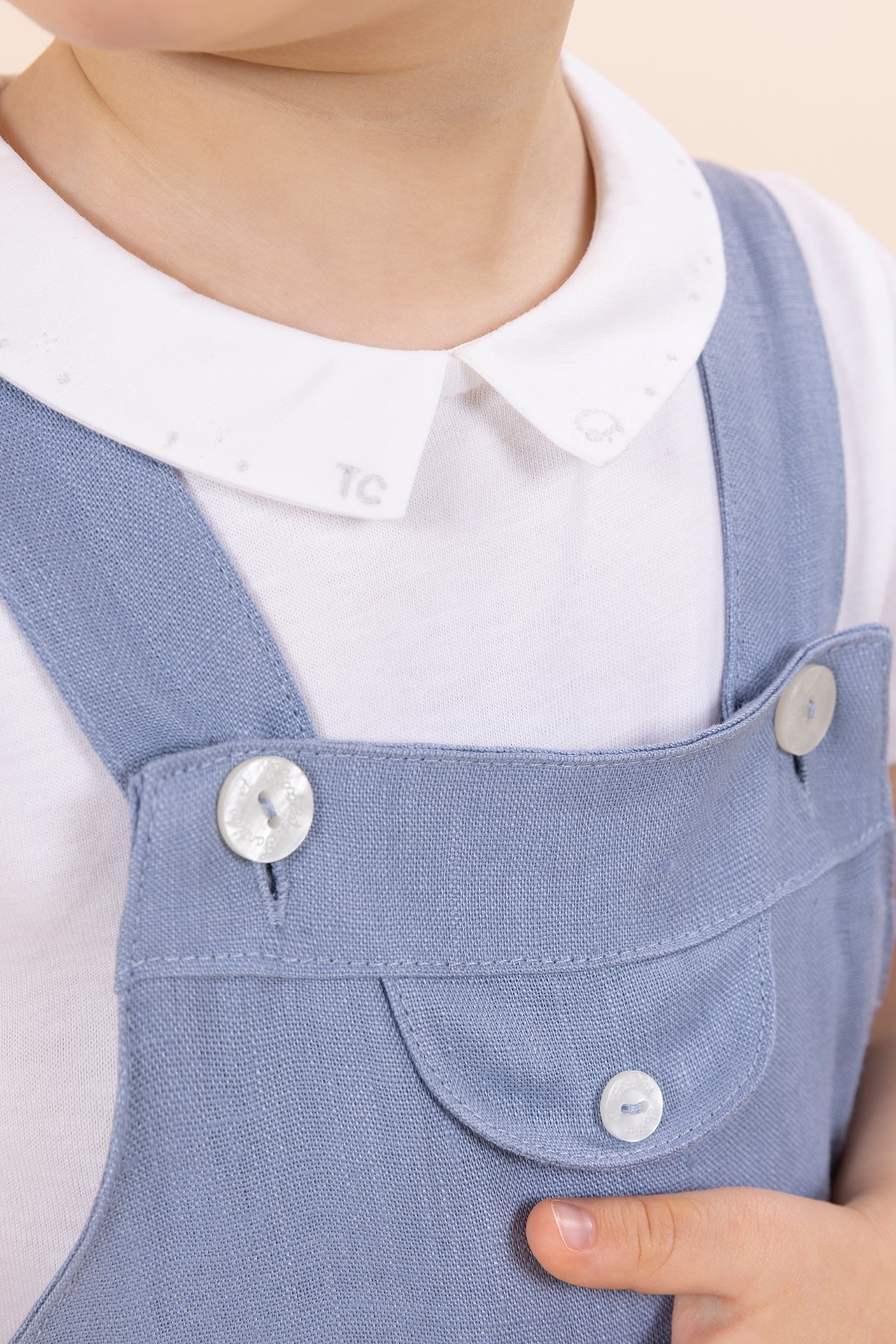 Baby Carnet De Voyage overalls in linen - Cobalt