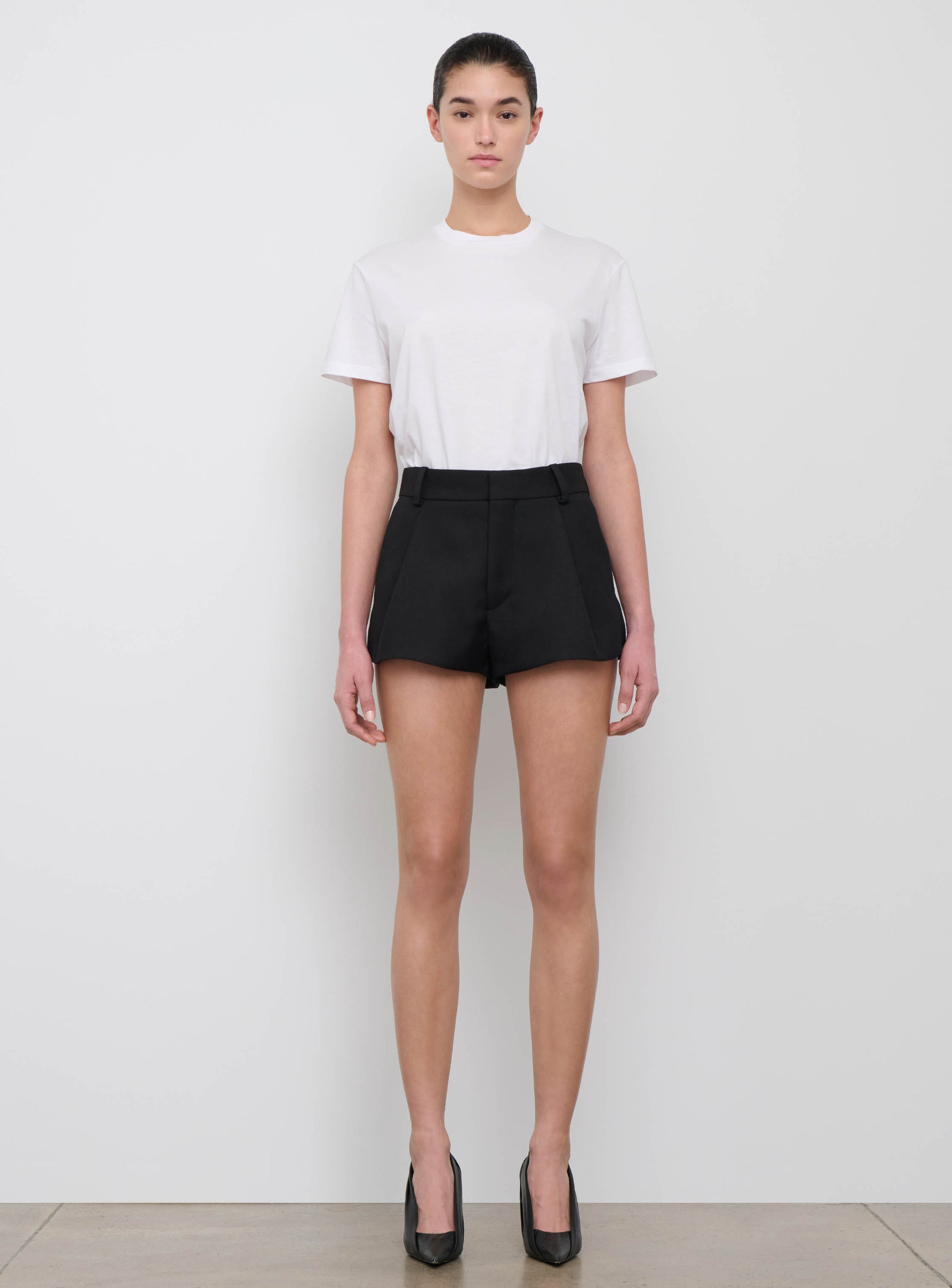 Tailored Short - Black