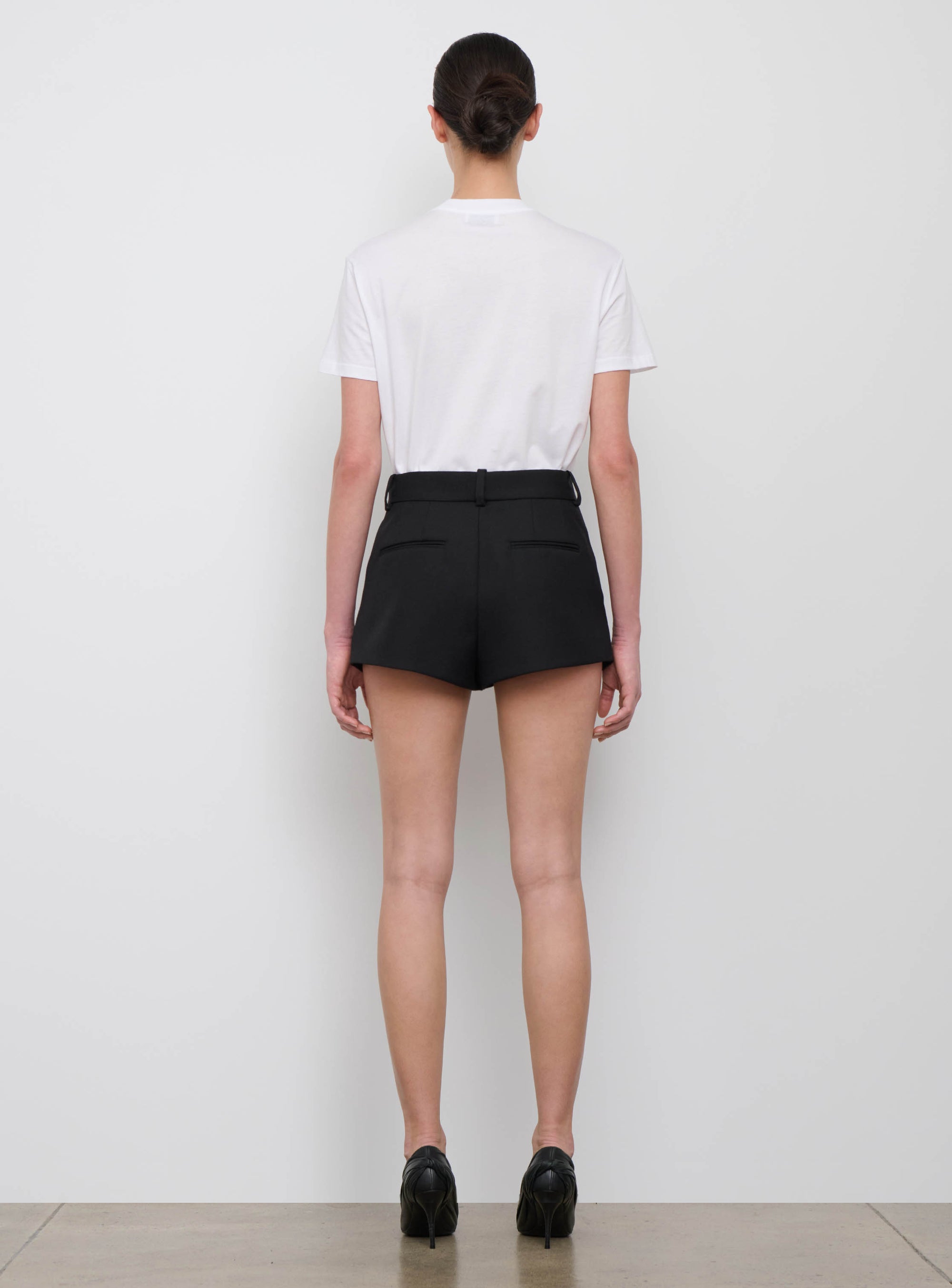 Tailored Short - Black
