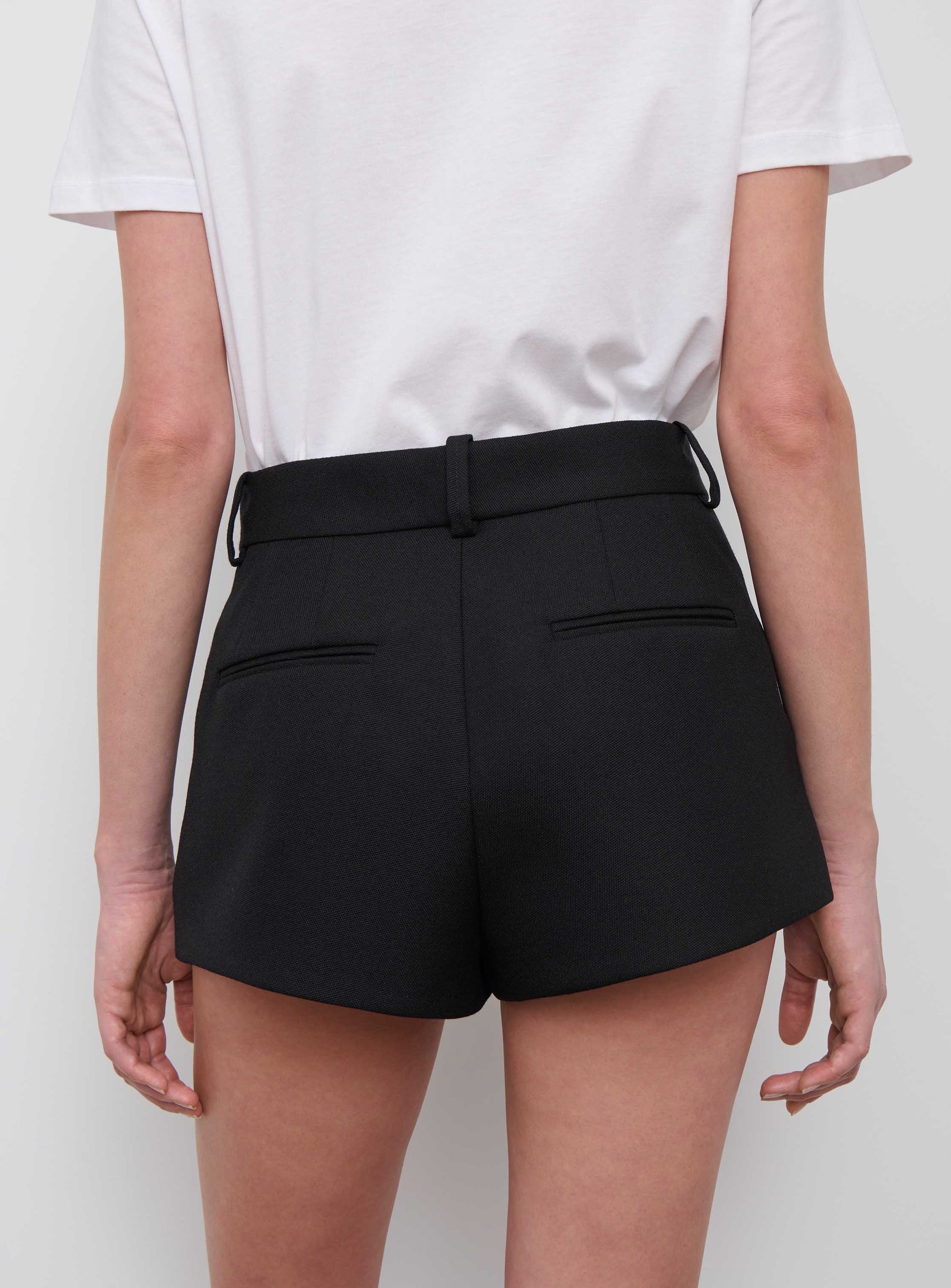 Tailored Short - Black