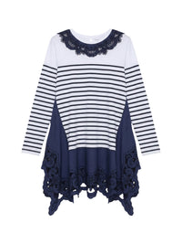 Robe en maille à rayures et détails macramé - Bianco & Blu