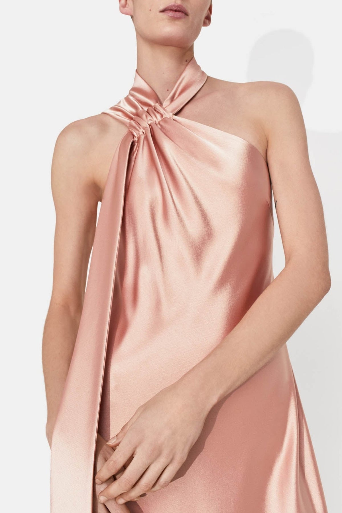 Robe longue Ushuaia en satin - Nude