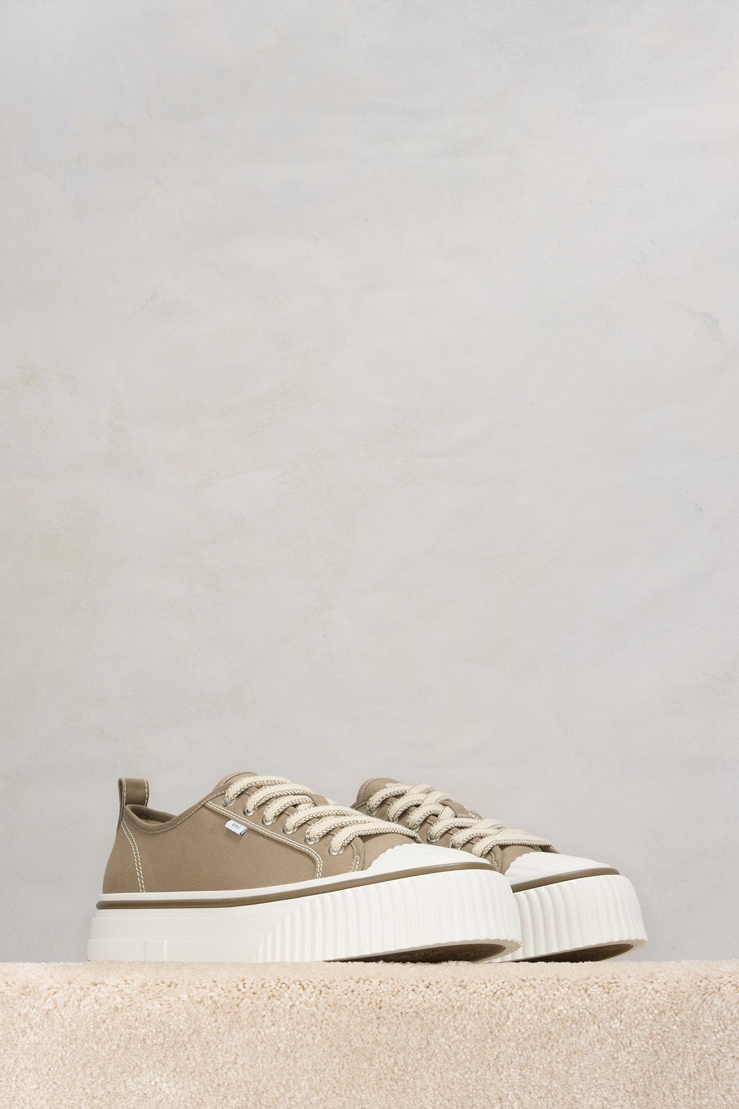 Baskets Ami SN1980 basses - Taupe