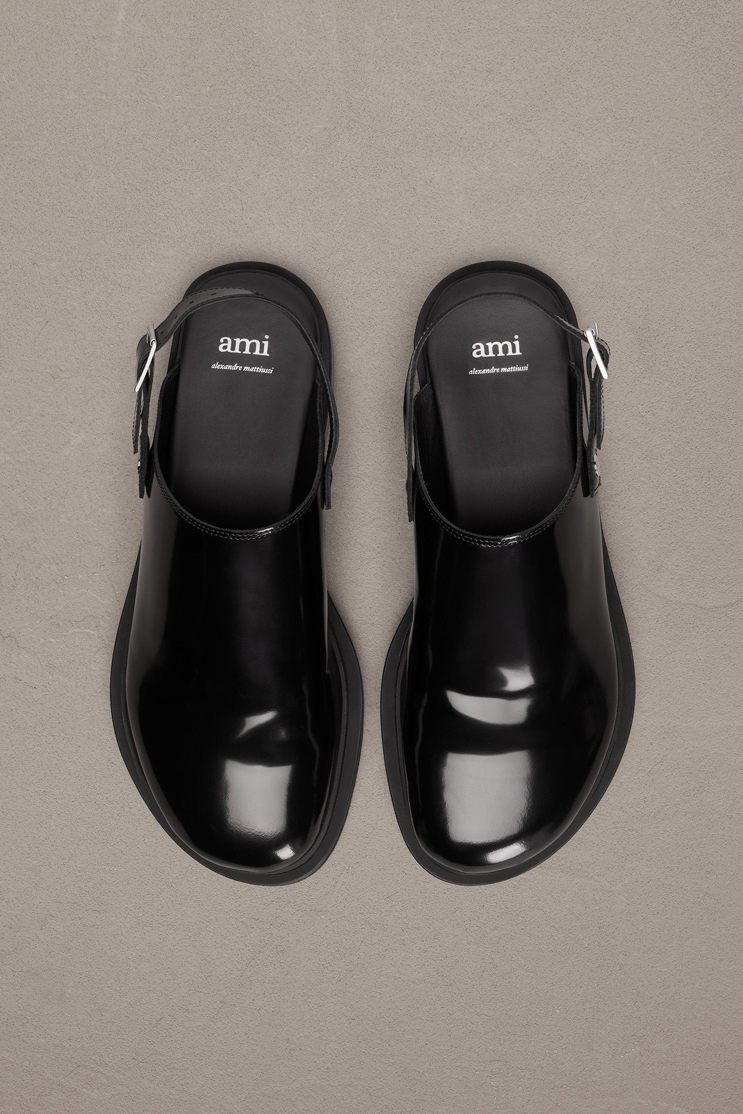 Anatomical toe mules in leather - Black