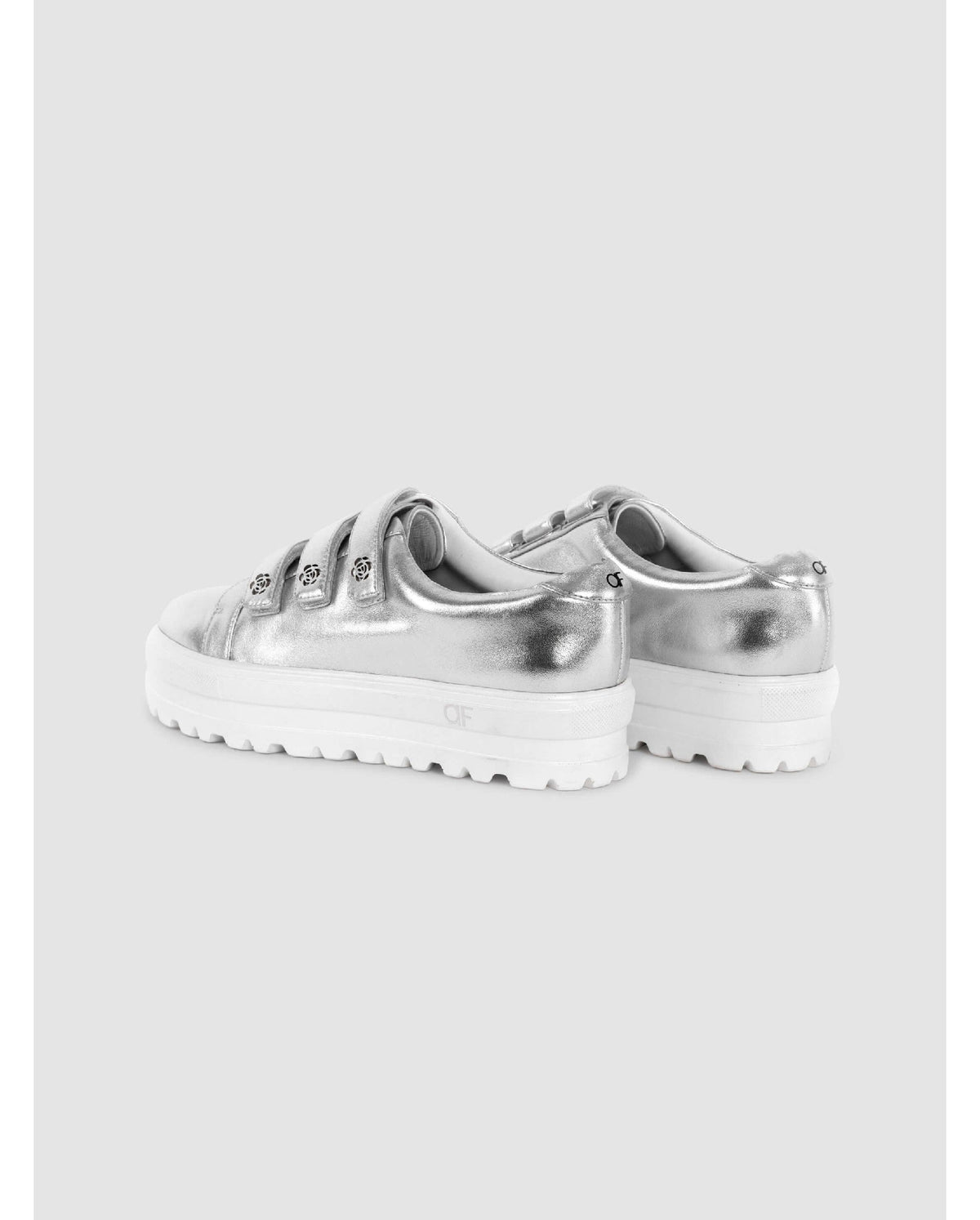 Baskets Uzzi 45 en cuir - Silver