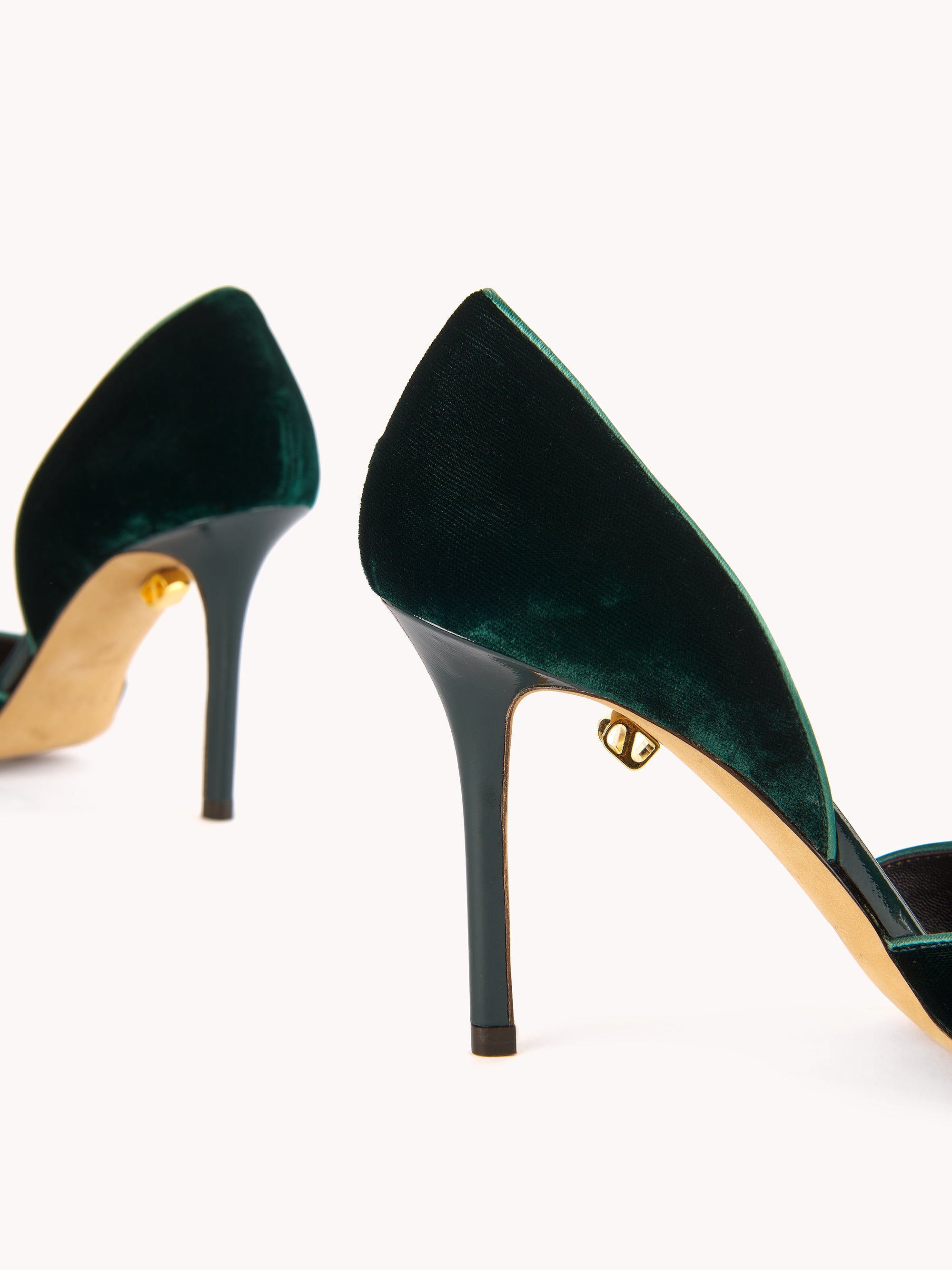 5qty DÉJÀ VU 190€ / Escarpins Nieves 90 en cuir velours - Green