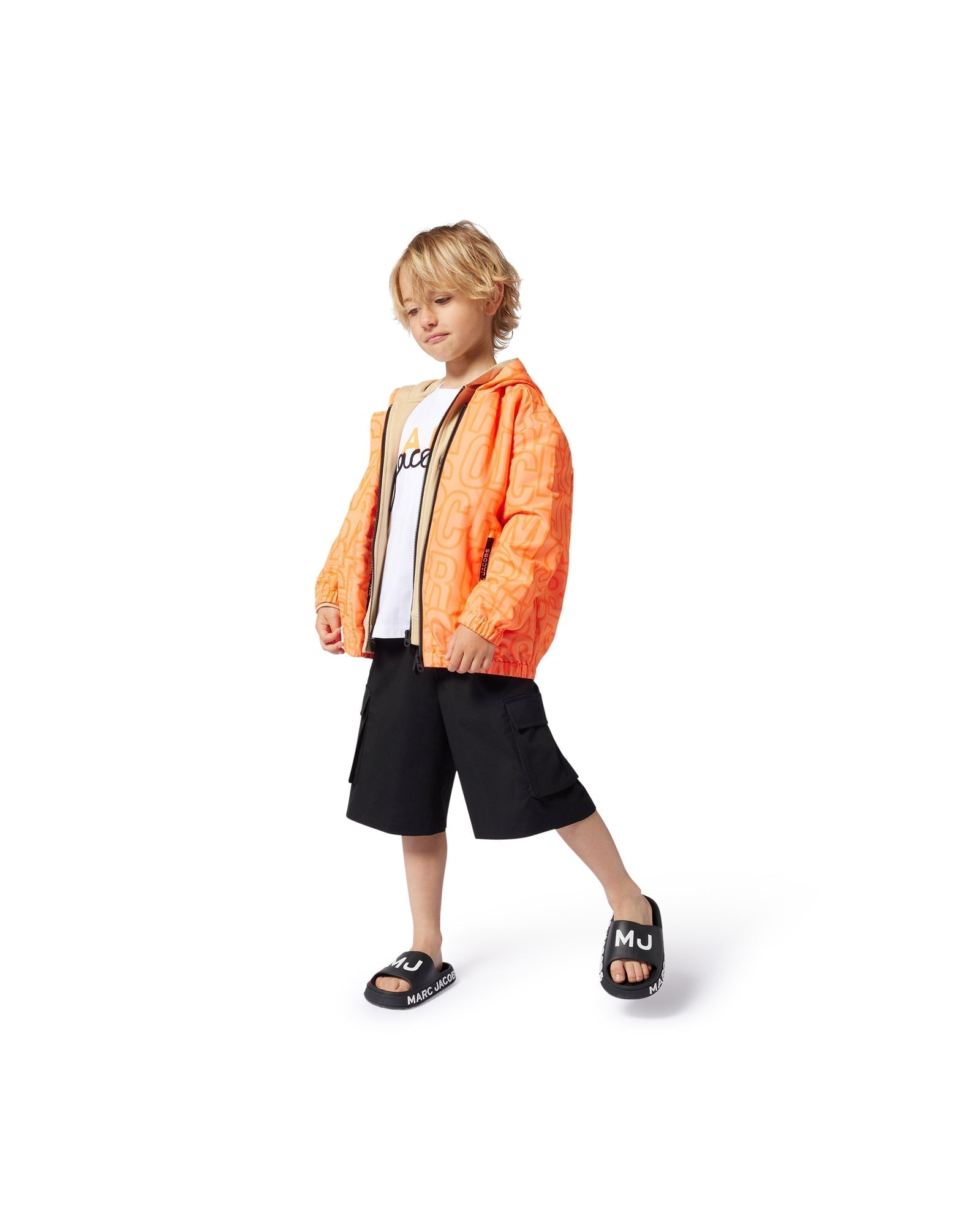 CARDIGAN A CAPUCHE