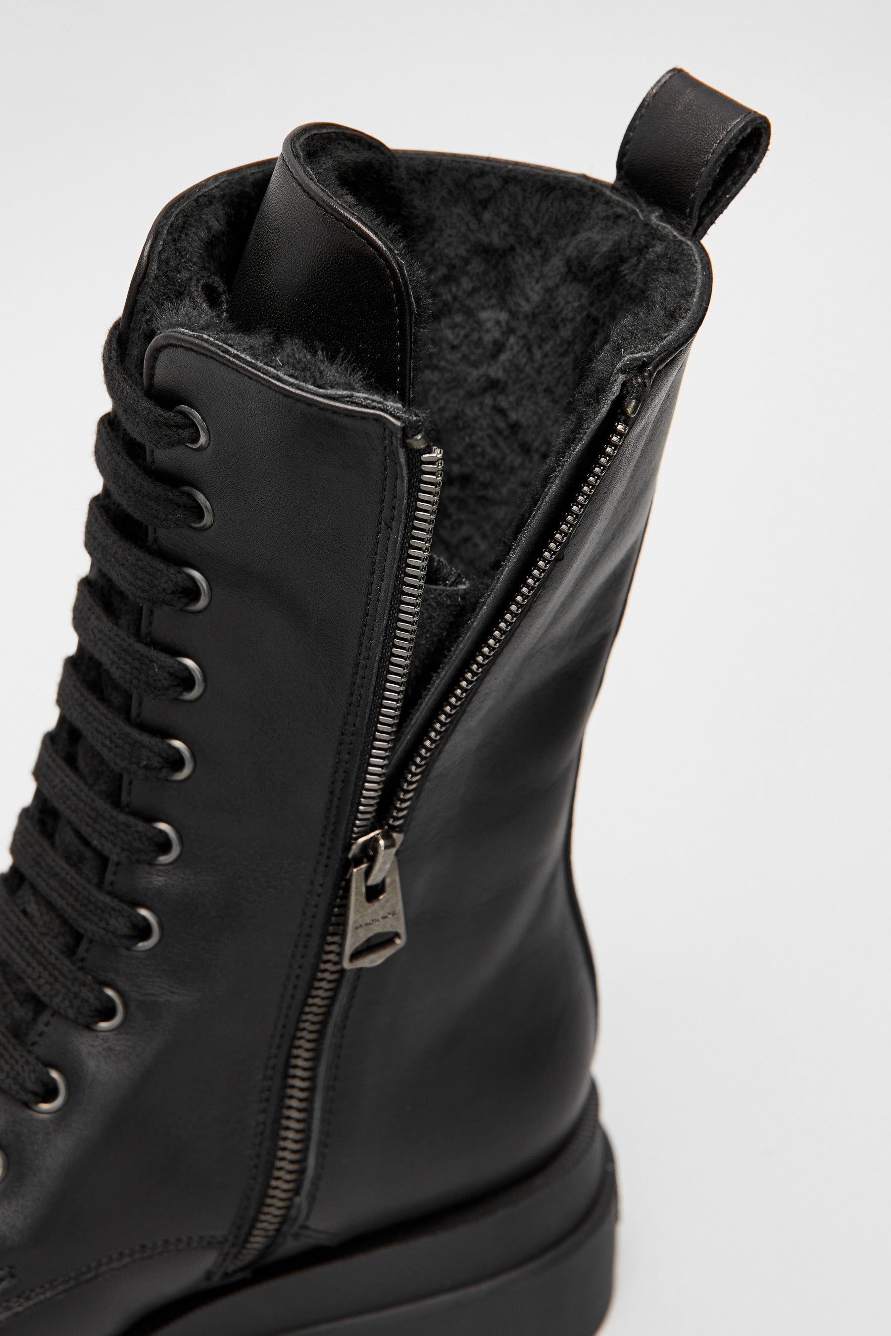 Bottines Warrior à lacets en cuir - Black