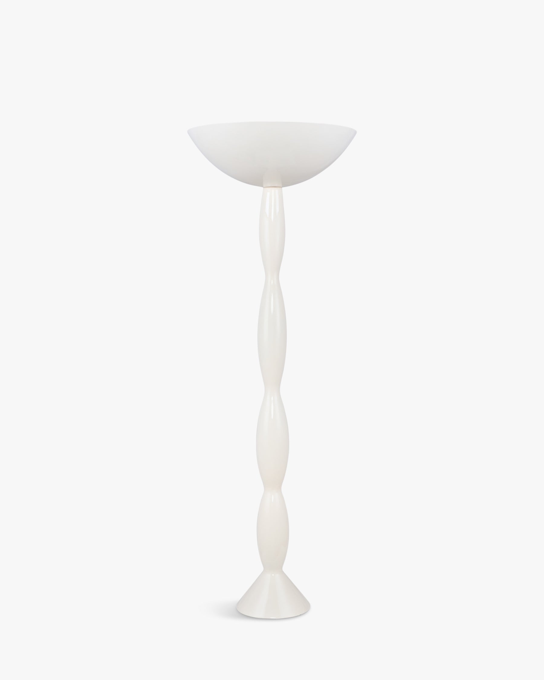 Ardenia floor lamp in fibreglass - White