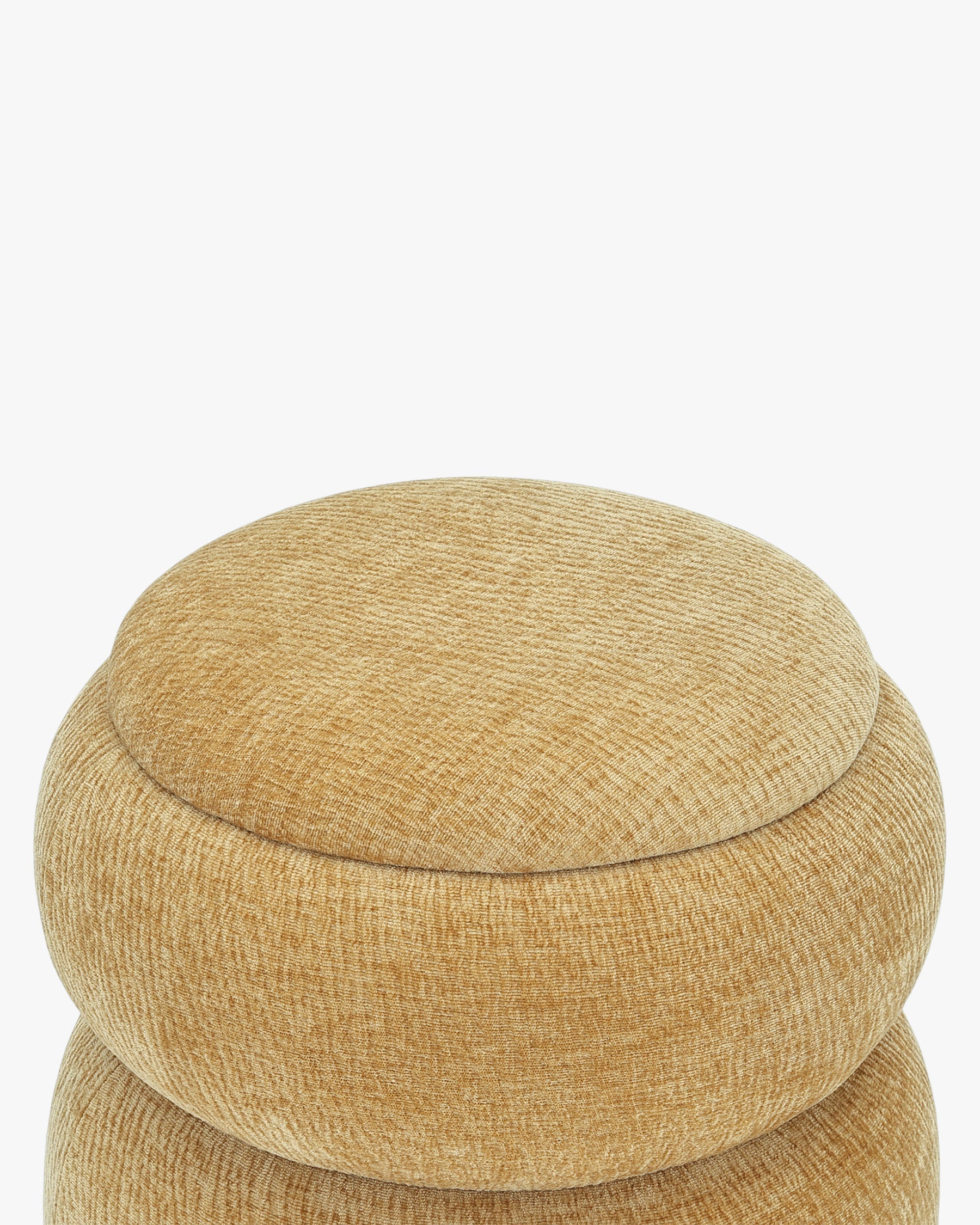 Pouf Sliema en tissu crêpé - Jaune ocre