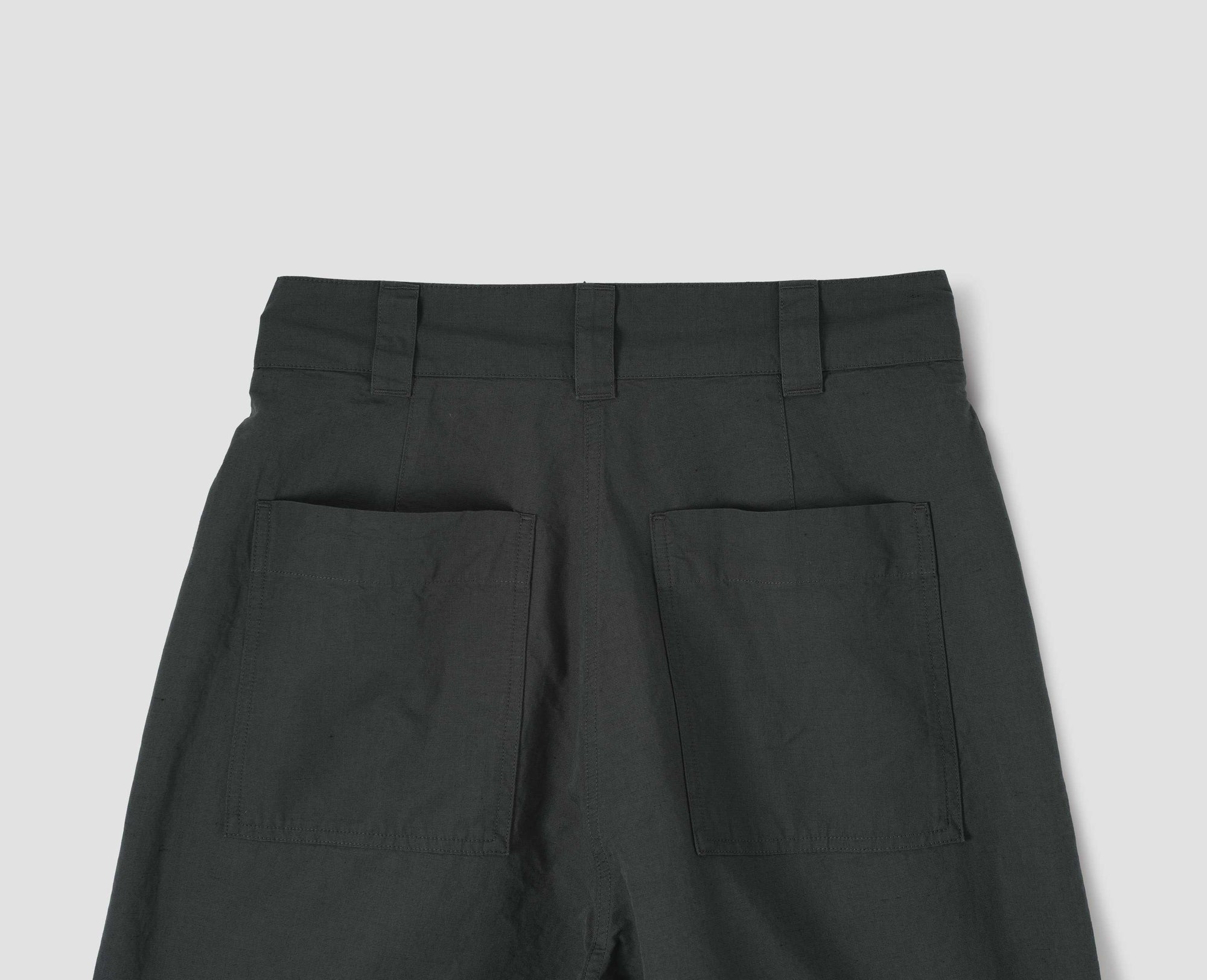 Pantalon court plissé - Black & Gray