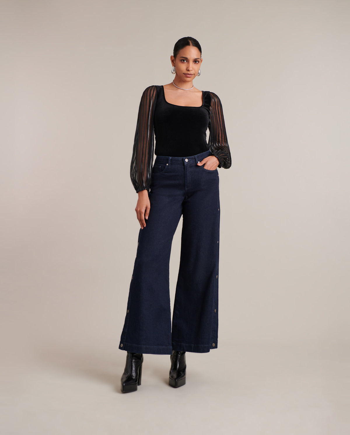Black / Top Wilde
