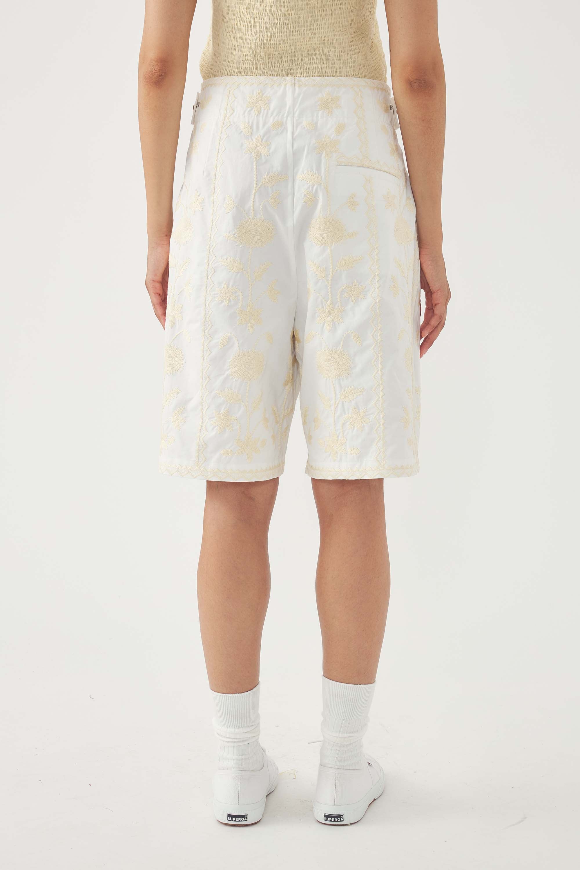 CREAM WINNA SHORT